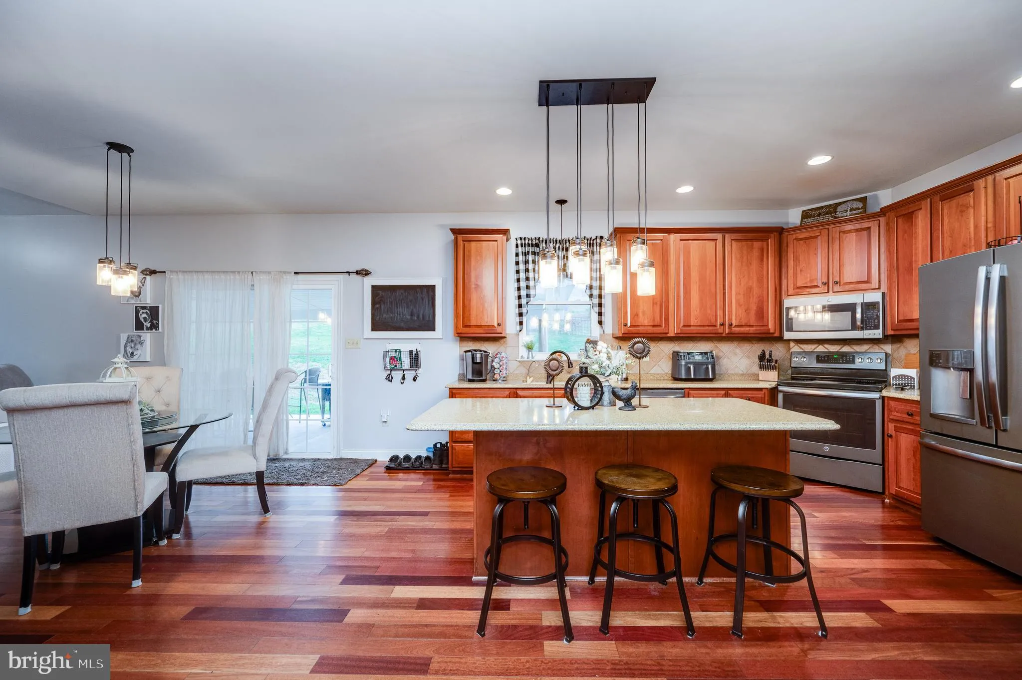 Mohnton, Pennsylvania 19540, United States, 4 Bedrooms Bedrooms, ,4 BathroomsBathrooms,Residential,Active,244256