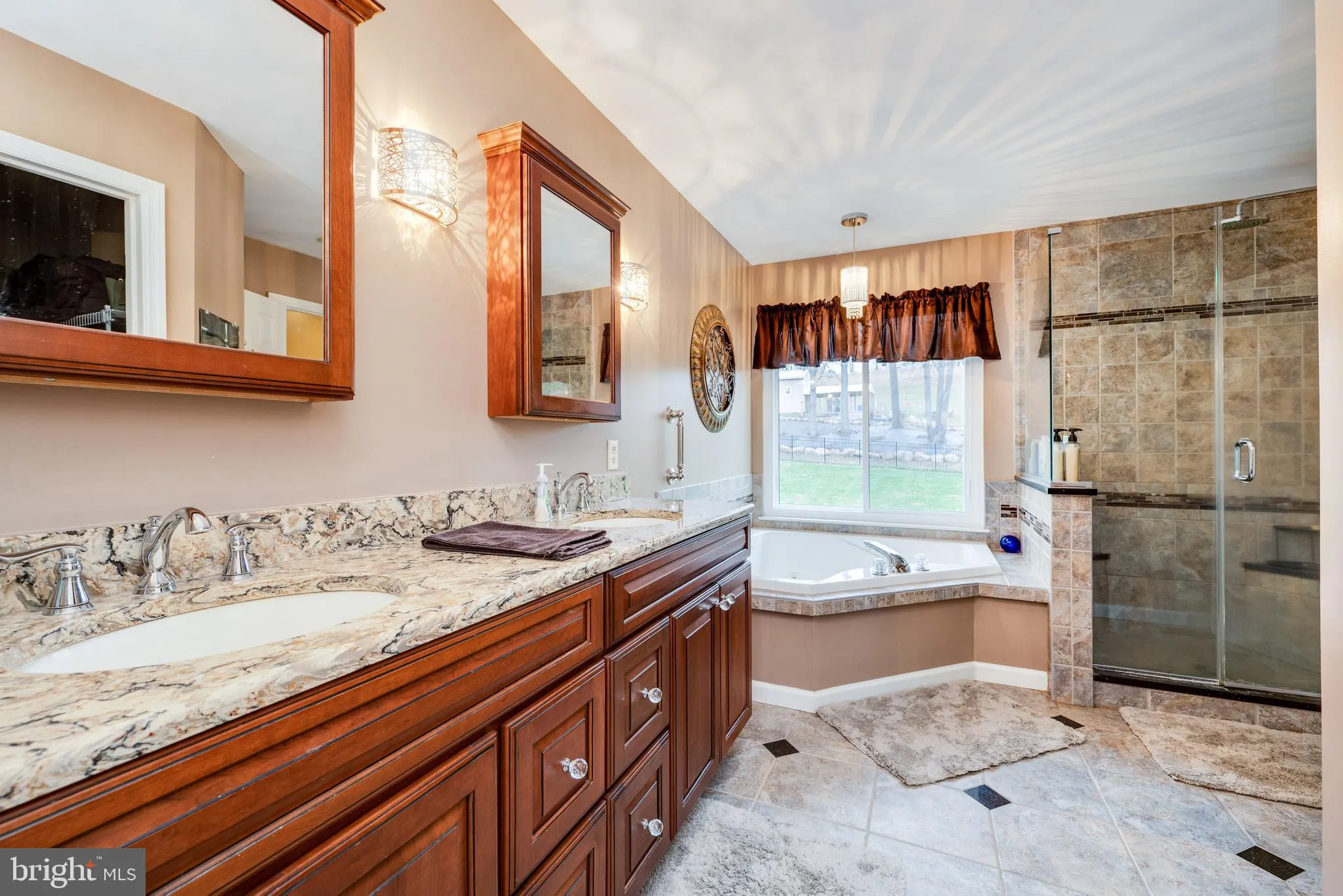 Mohnton, Pennsylvania 19540, United States, 4 Bedrooms Bedrooms, ,4 BathroomsBathrooms,Residential,Active,244256