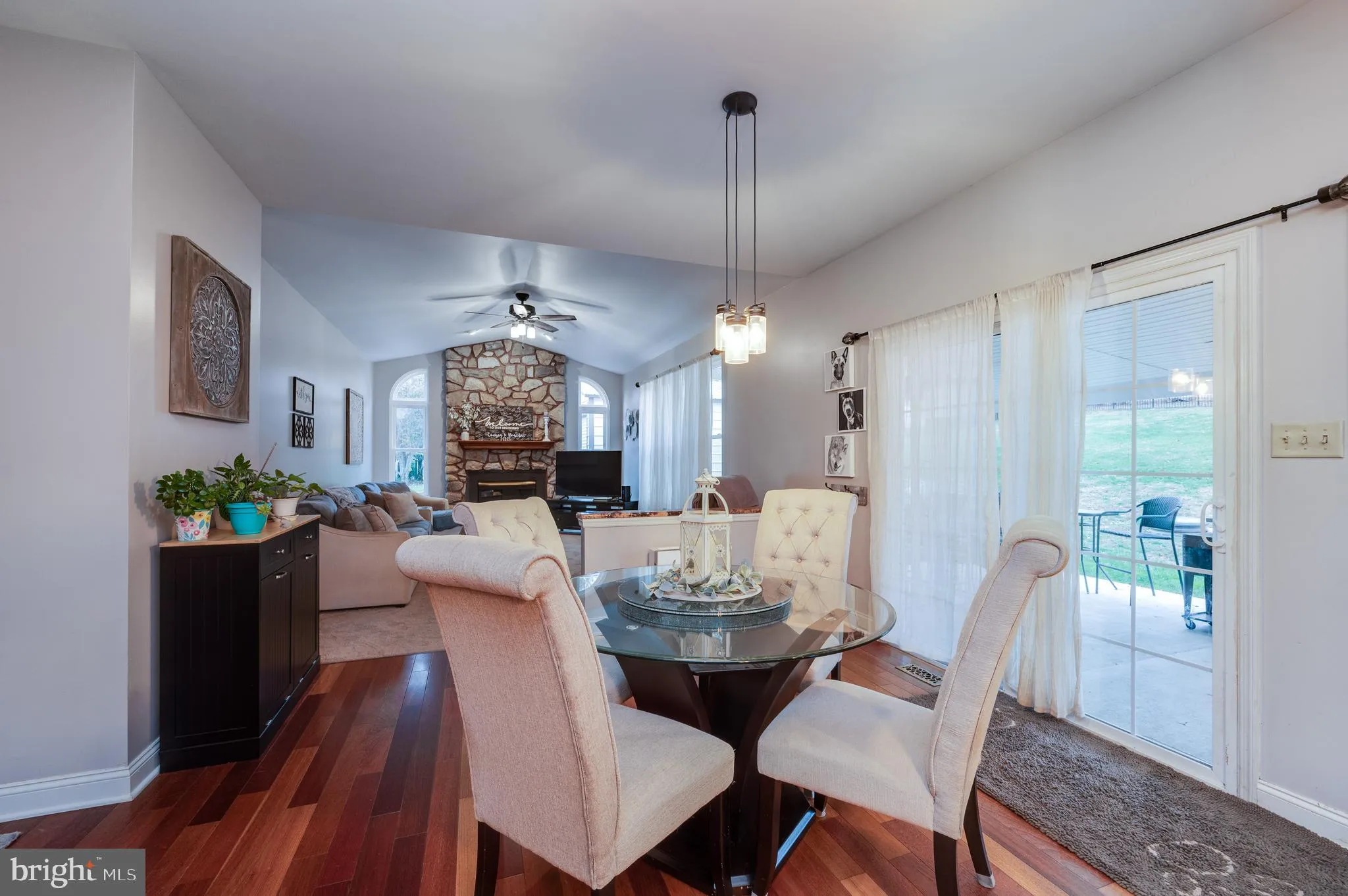 Mohnton, Pennsylvania 19540, United States, 4 Bedrooms Bedrooms, ,4 BathroomsBathrooms,Residential,Active,244256