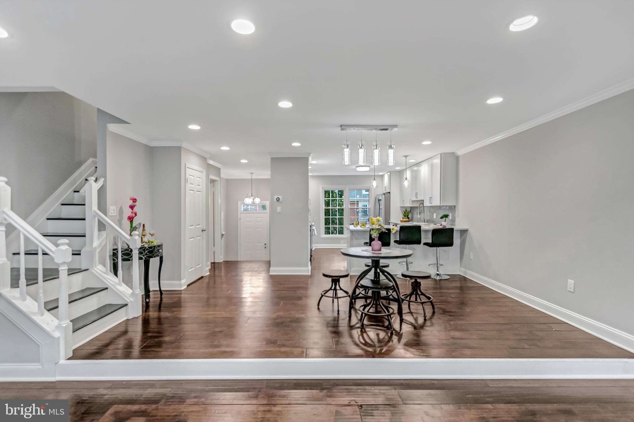 WILLOW CREEK - Residential