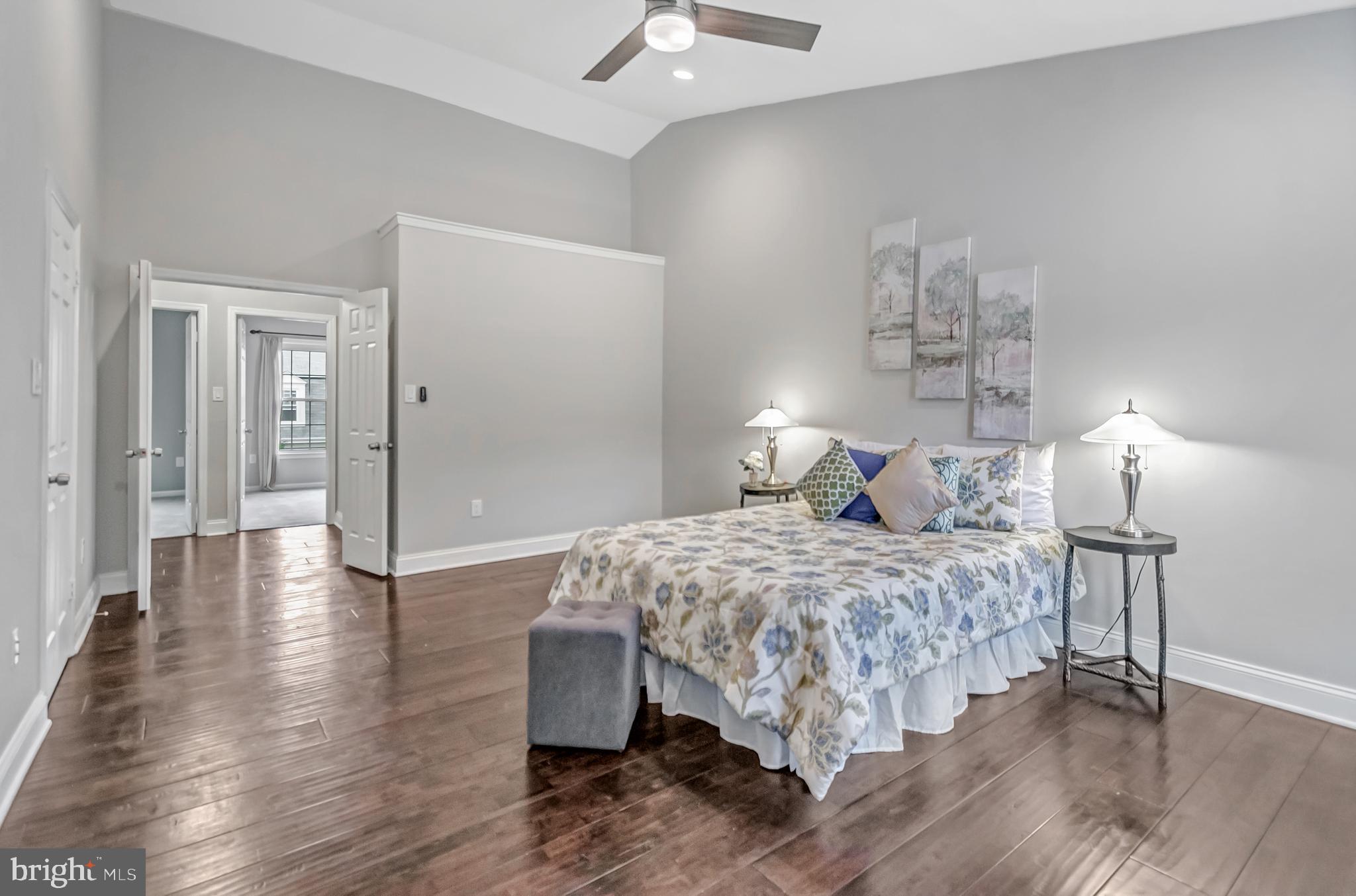 WILLOW CREEK - Residential