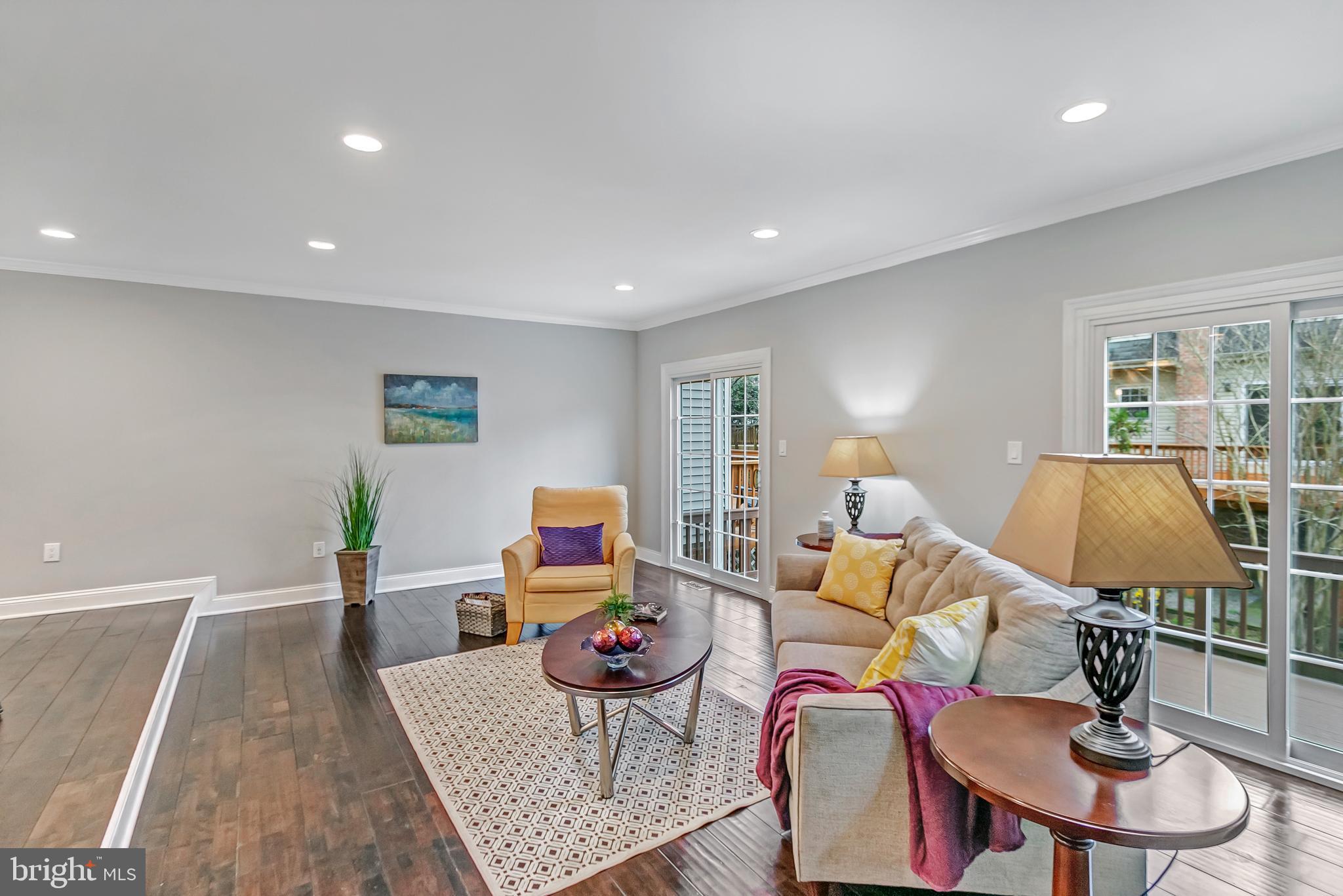 WILLOW CREEK - Residential