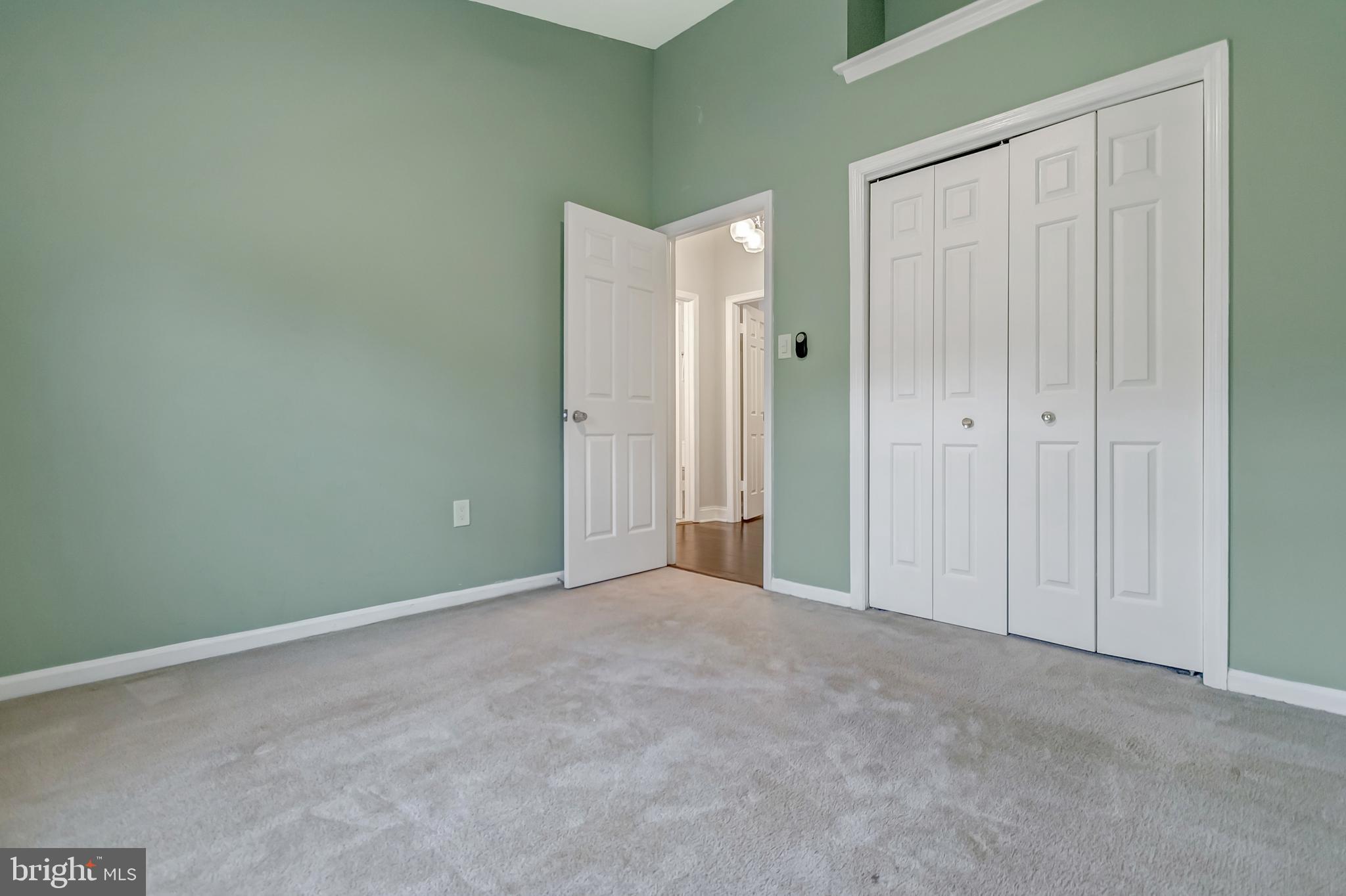 WILLOW CREEK - Residential