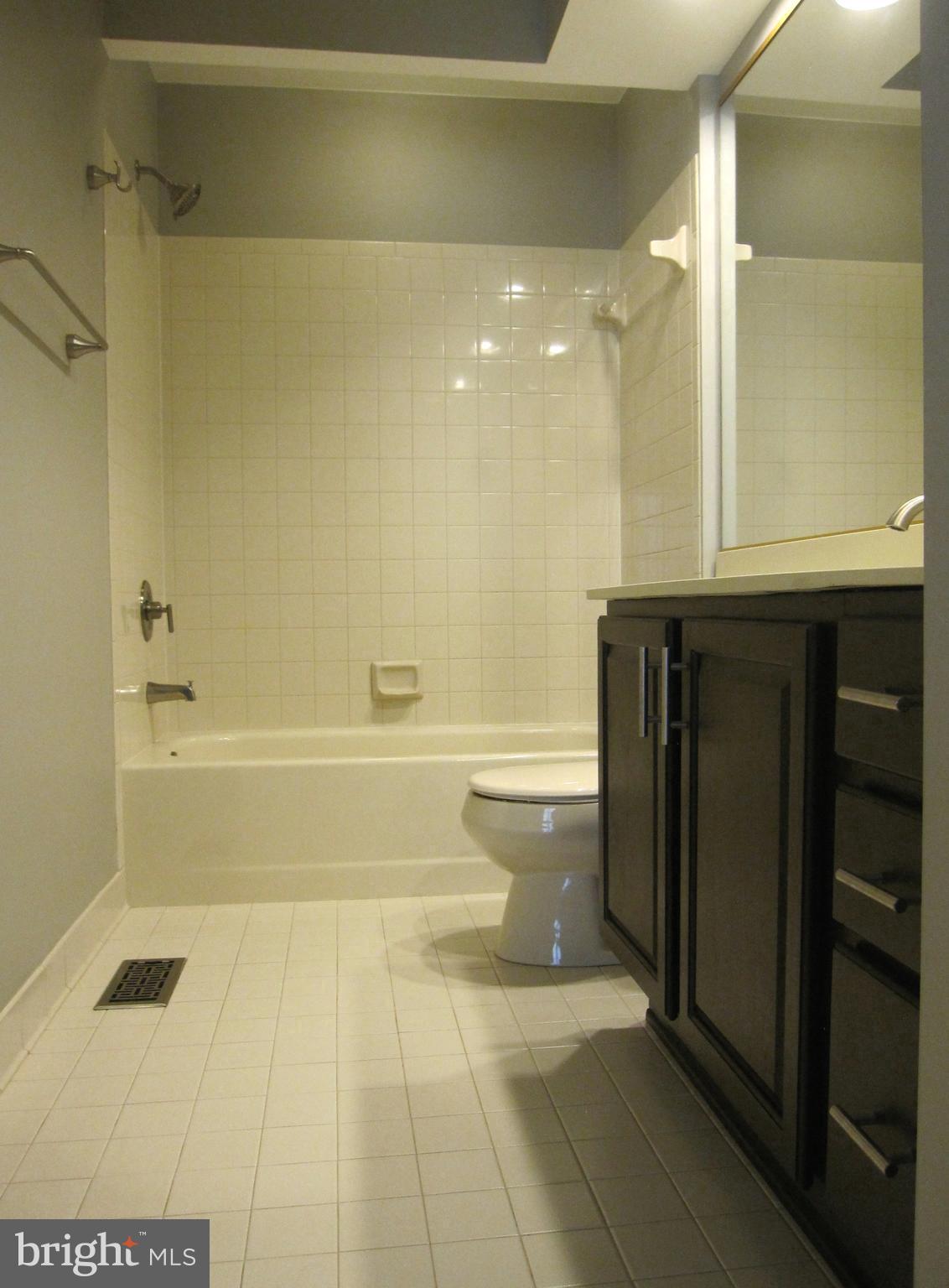 RIVA TRACE/SPRING PLACE - Residential