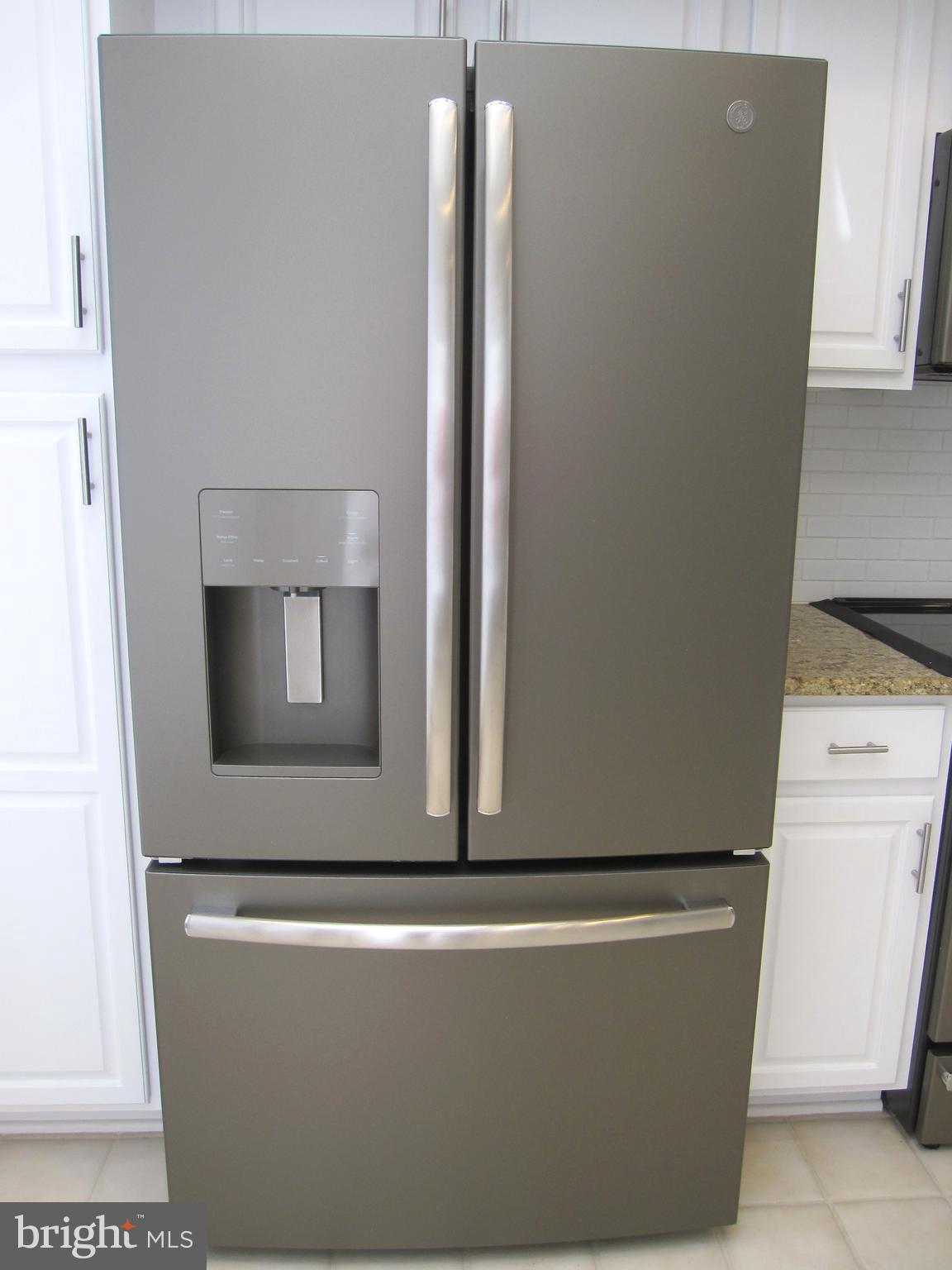 RIVA TRACE/SPRING PLACE - Residential