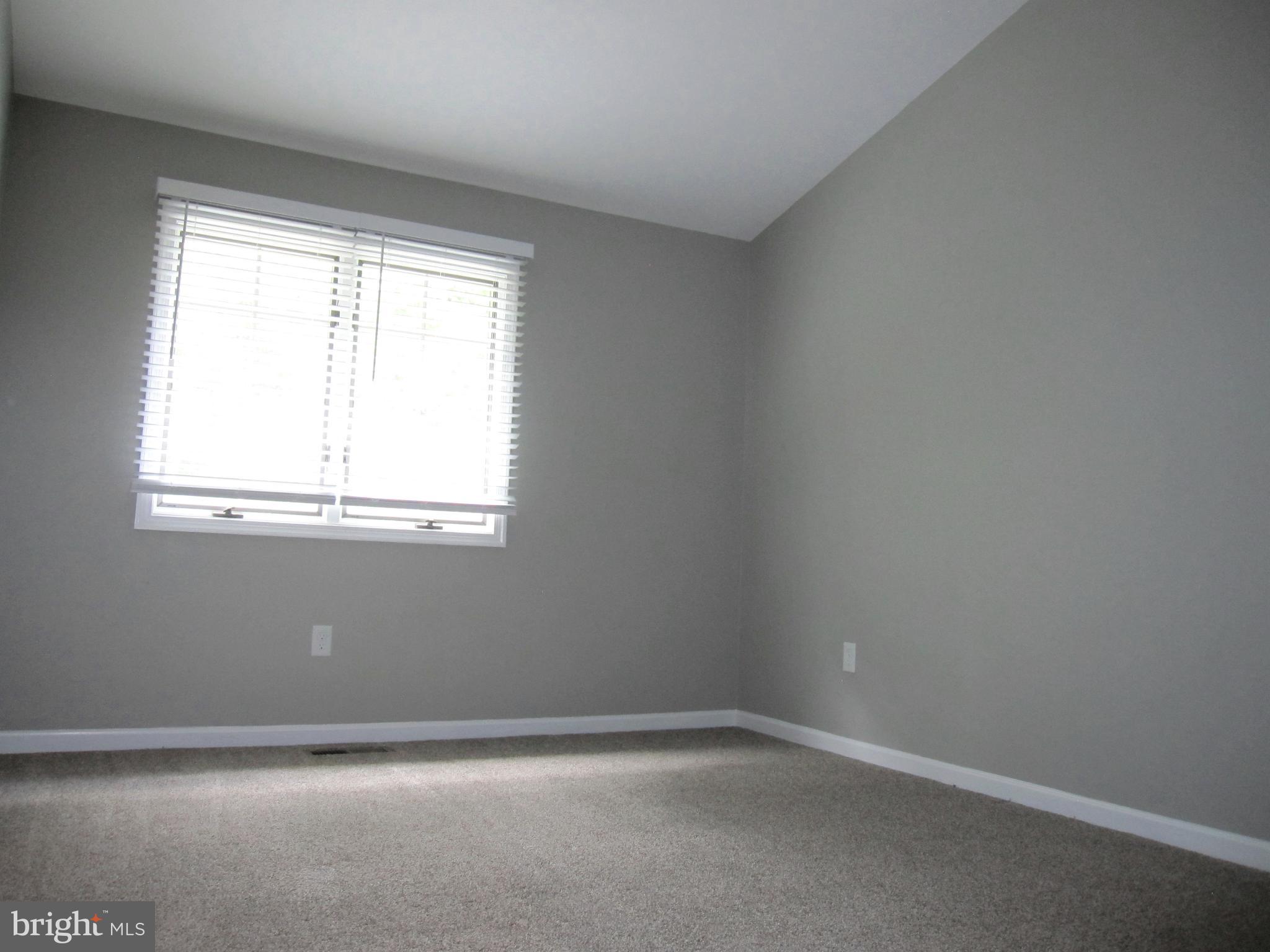 RIVA TRACE/SPRING PLACE - Residential