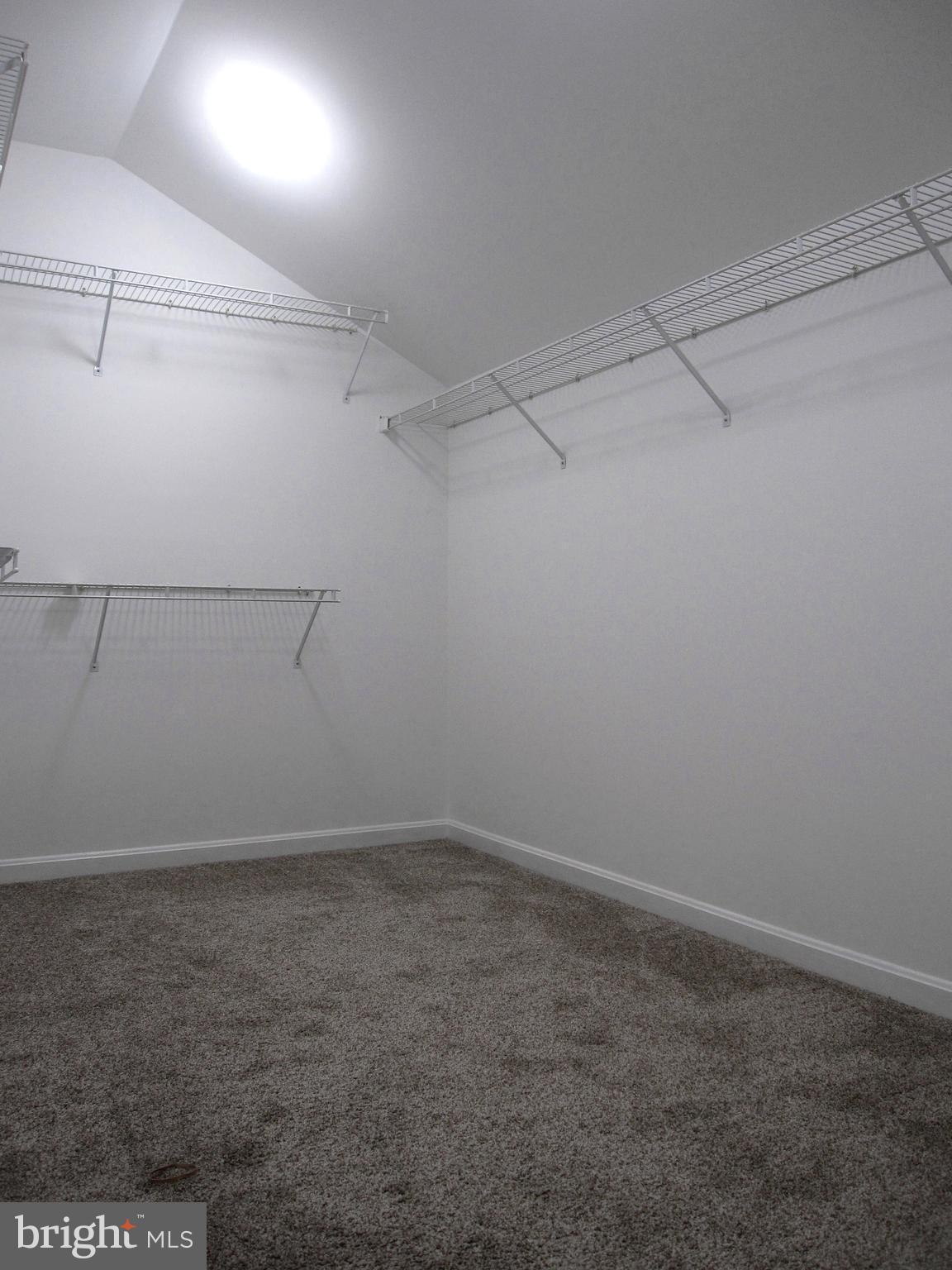 RIVA TRACE/SPRING PLACE - Residential