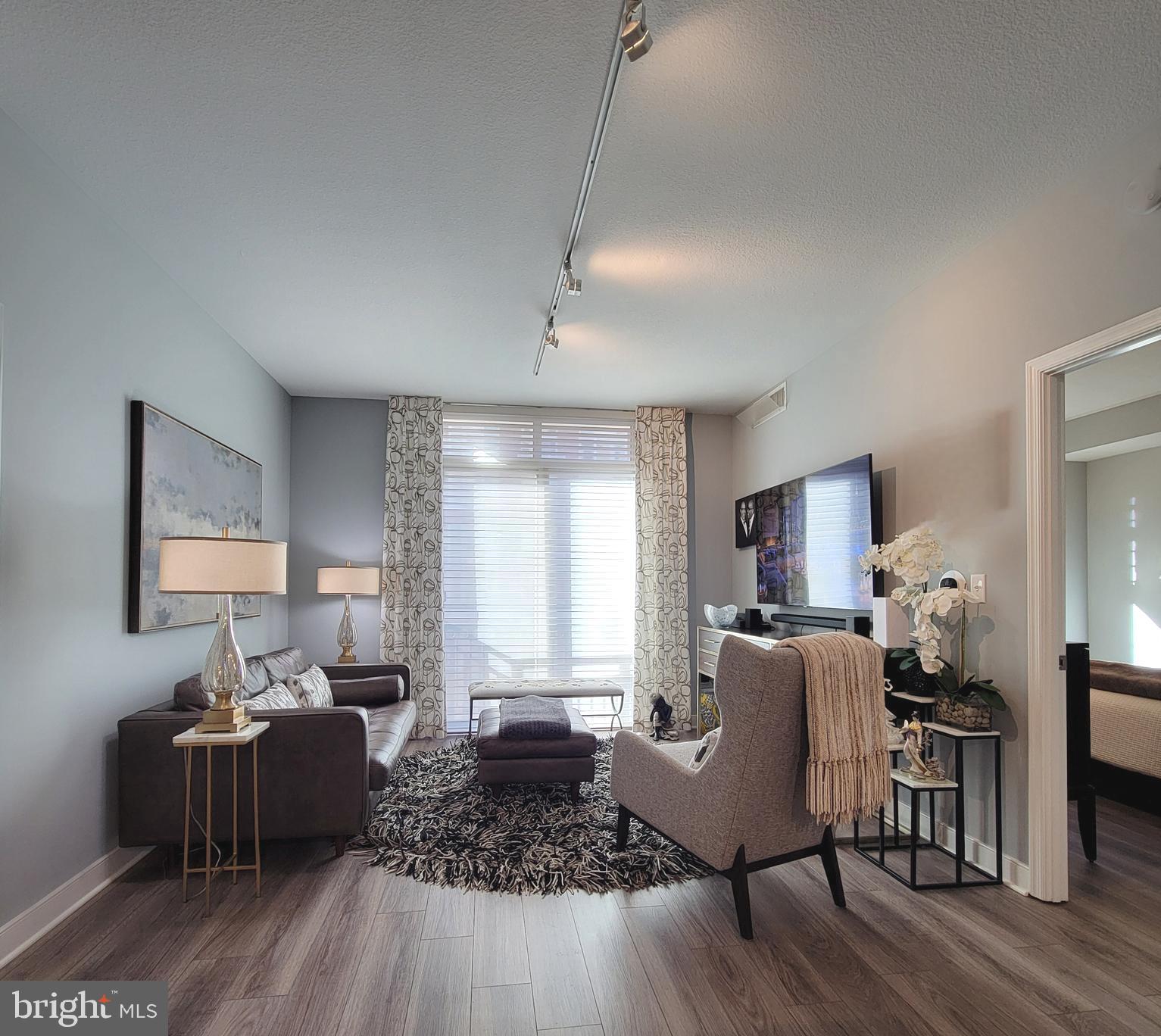 NATIONAL HARBOR - Residential