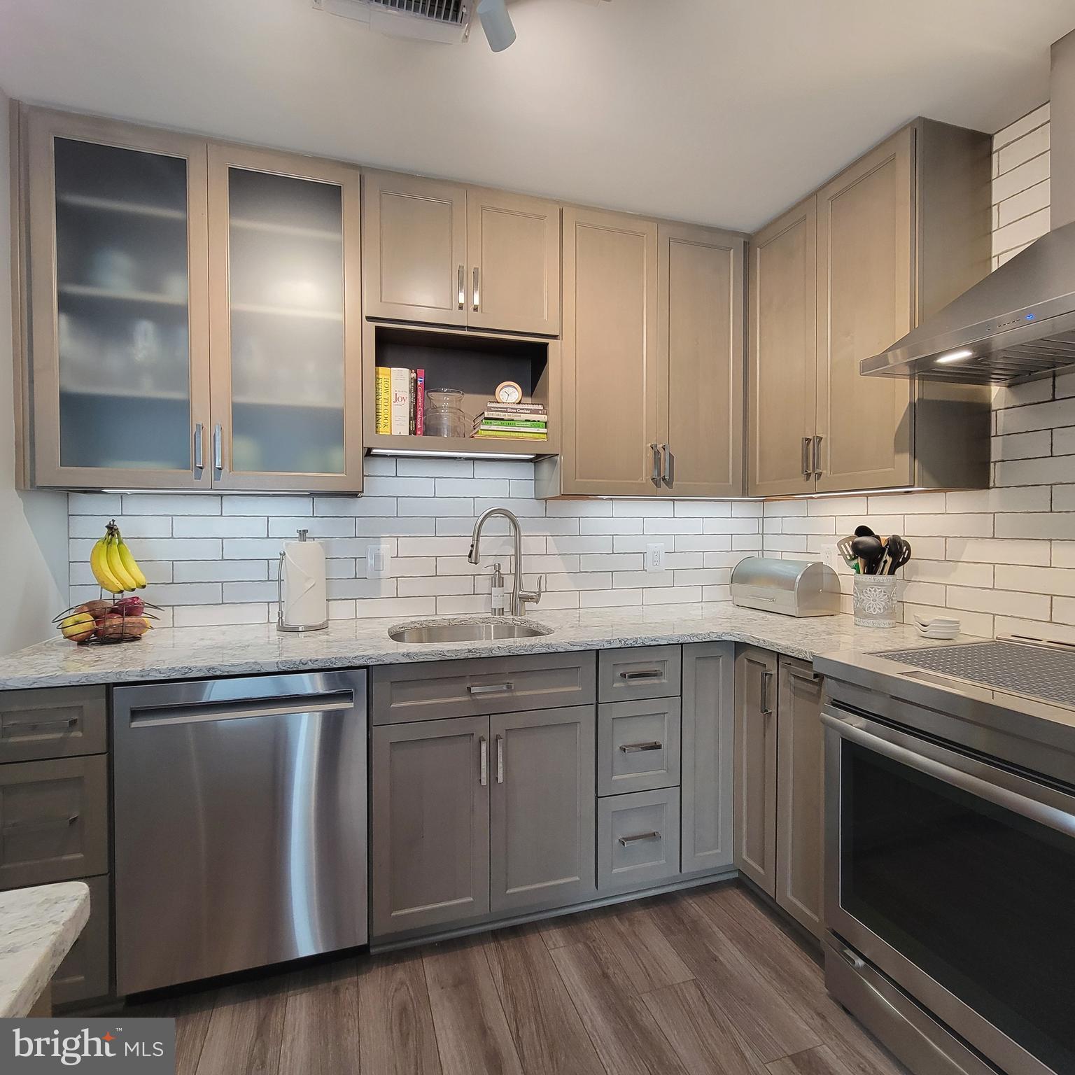 155 POTOMAC PSGE 413