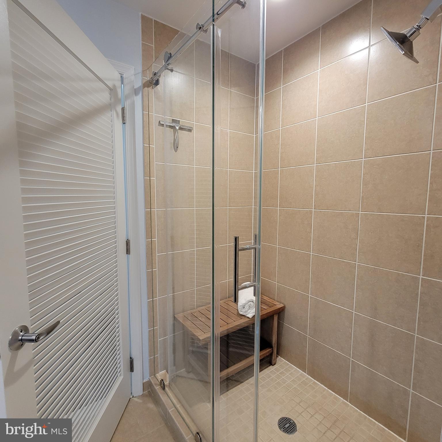 NATIONAL HARBOR - Residential