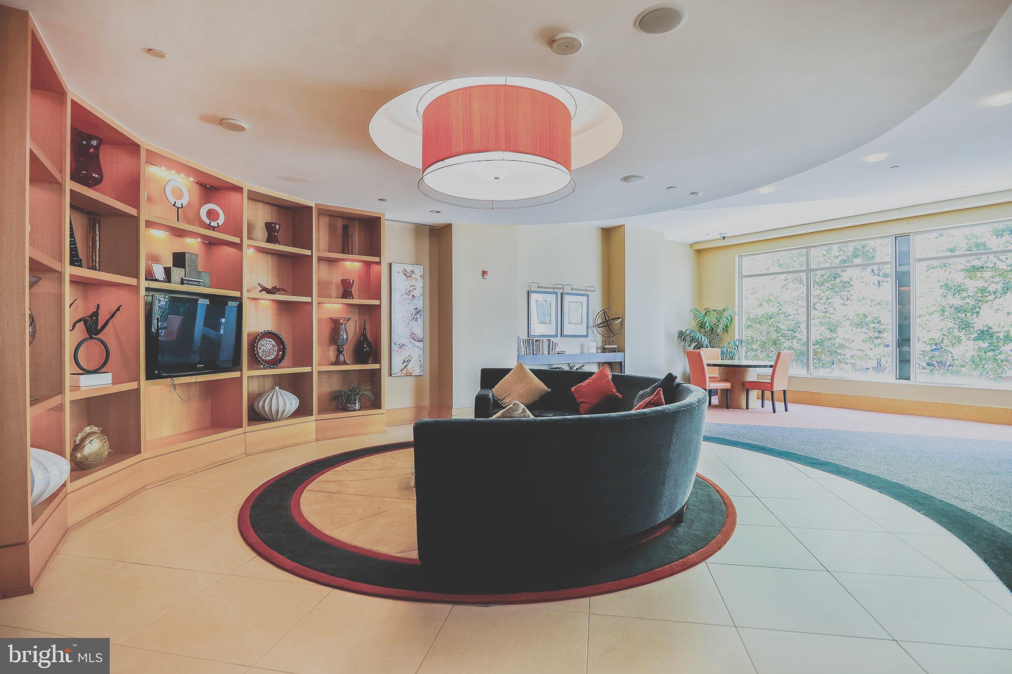 NATIONAL HARBOR - Residential