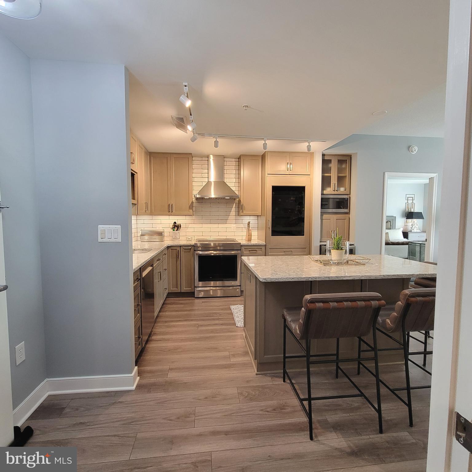 NATIONAL HARBOR - Residential