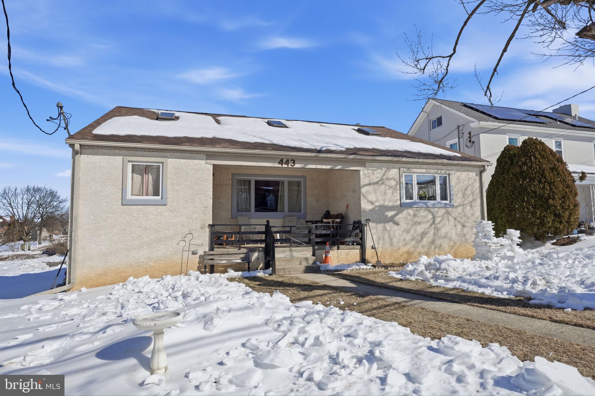 LAFAYETTE HILL - Residential