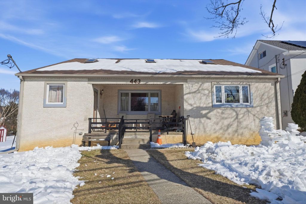 Photo of 443 Ridge Pike, LAFAYETTE HILL, PA 19444 (MLS # PAMC2168390)