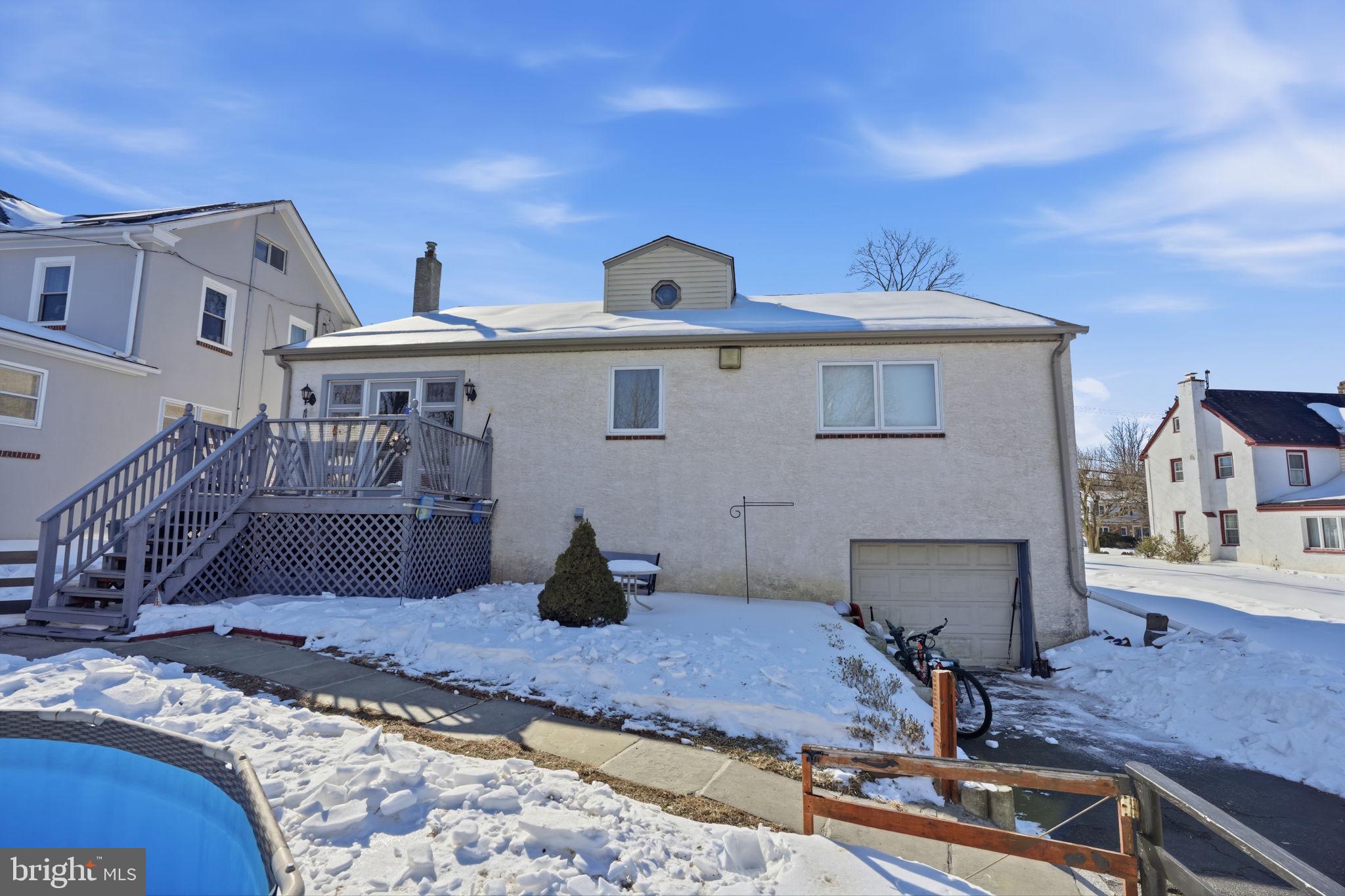 LAFAYETTE HILL - Residential