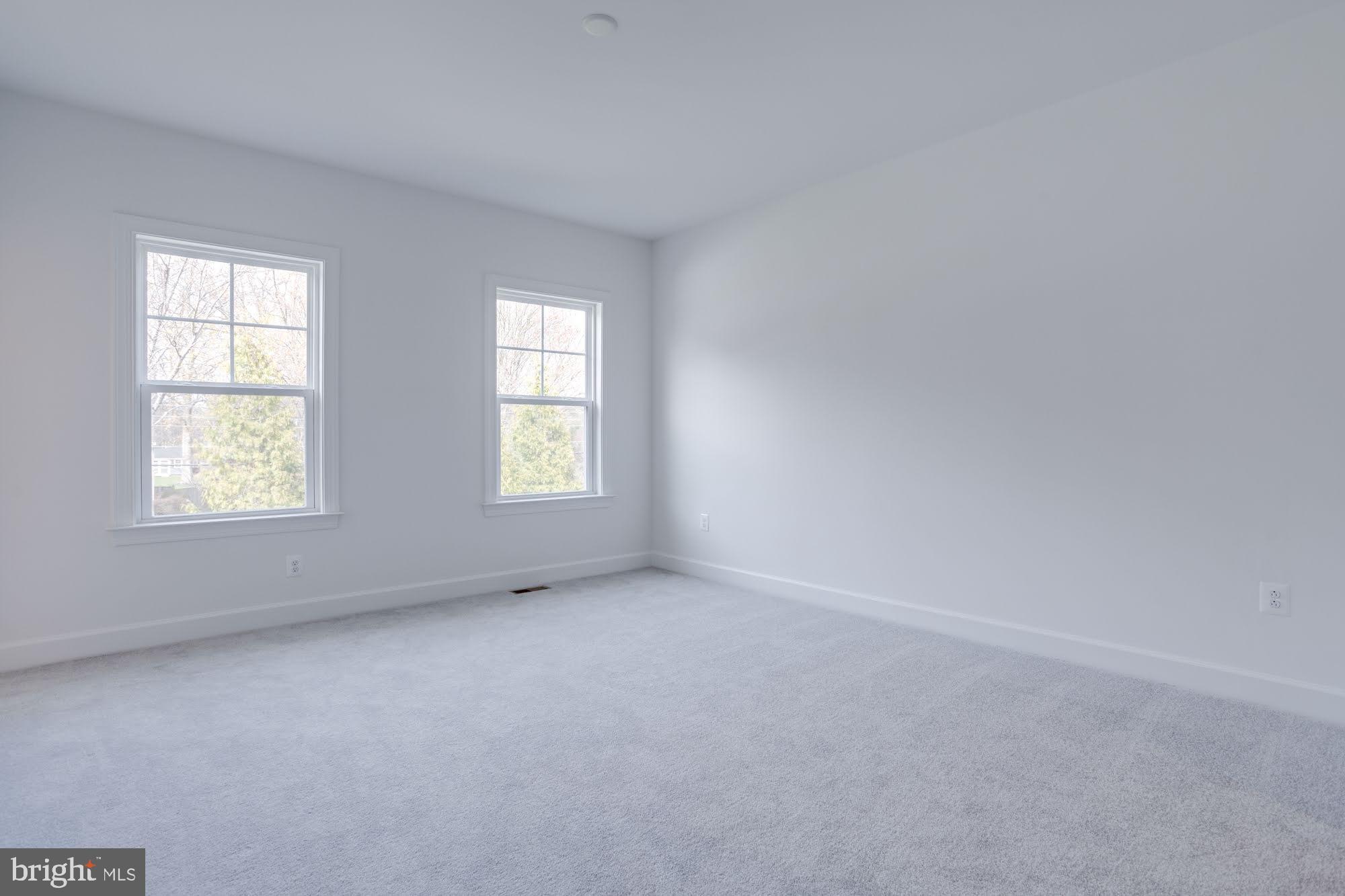 FAIRFAX ACRES - Residential