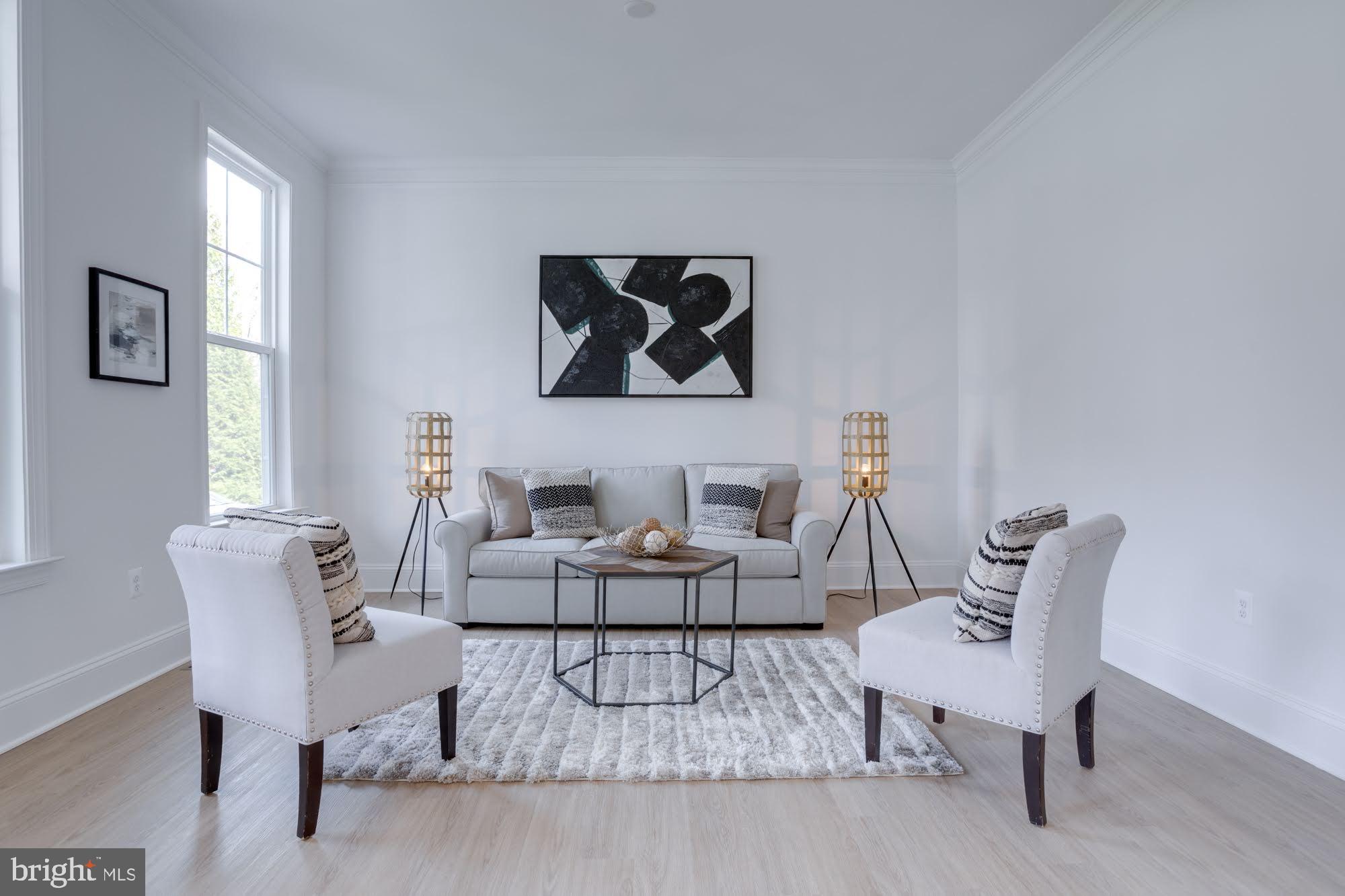 FAIRFAX ACRES - Residential