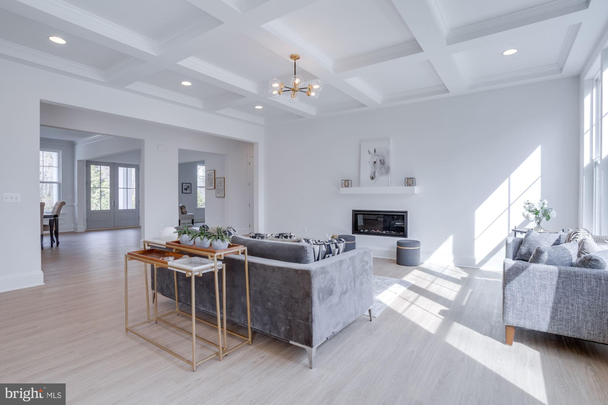 FAIRFAX ACRES - Residential