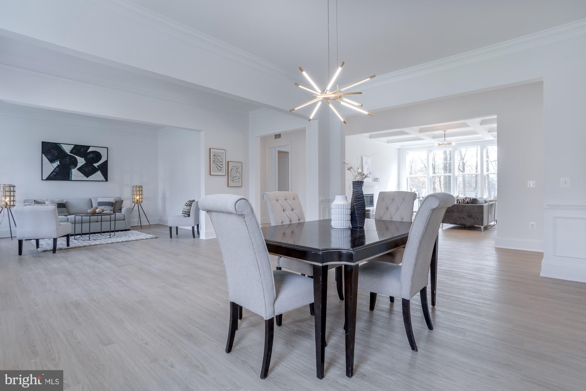 FAIRFAX ACRES - Residential