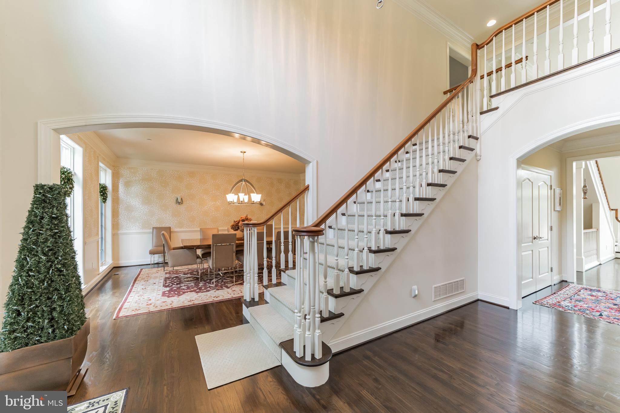 WHITEGATE - Residential