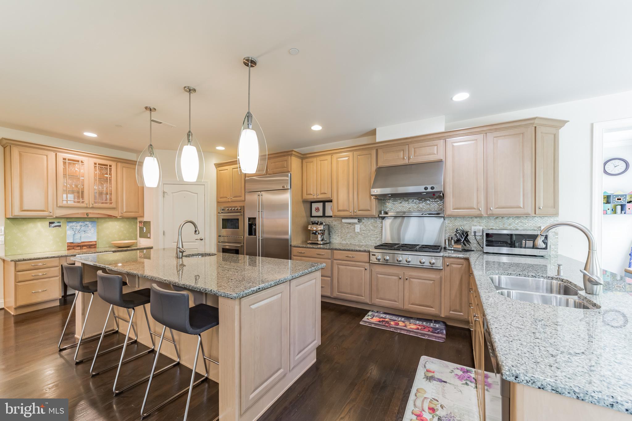 WHITEGATE - Residential