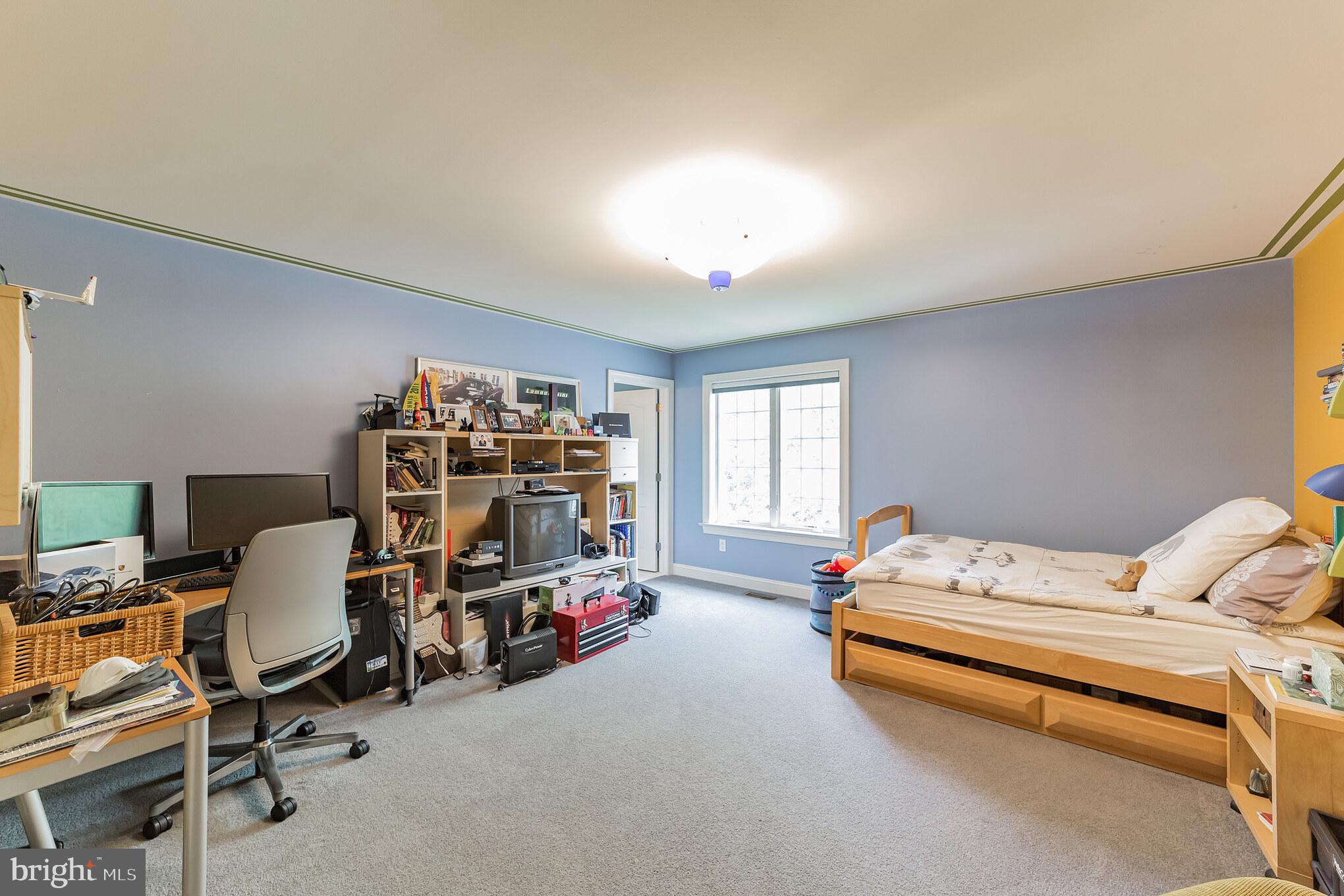 WHITEGATE - Residential