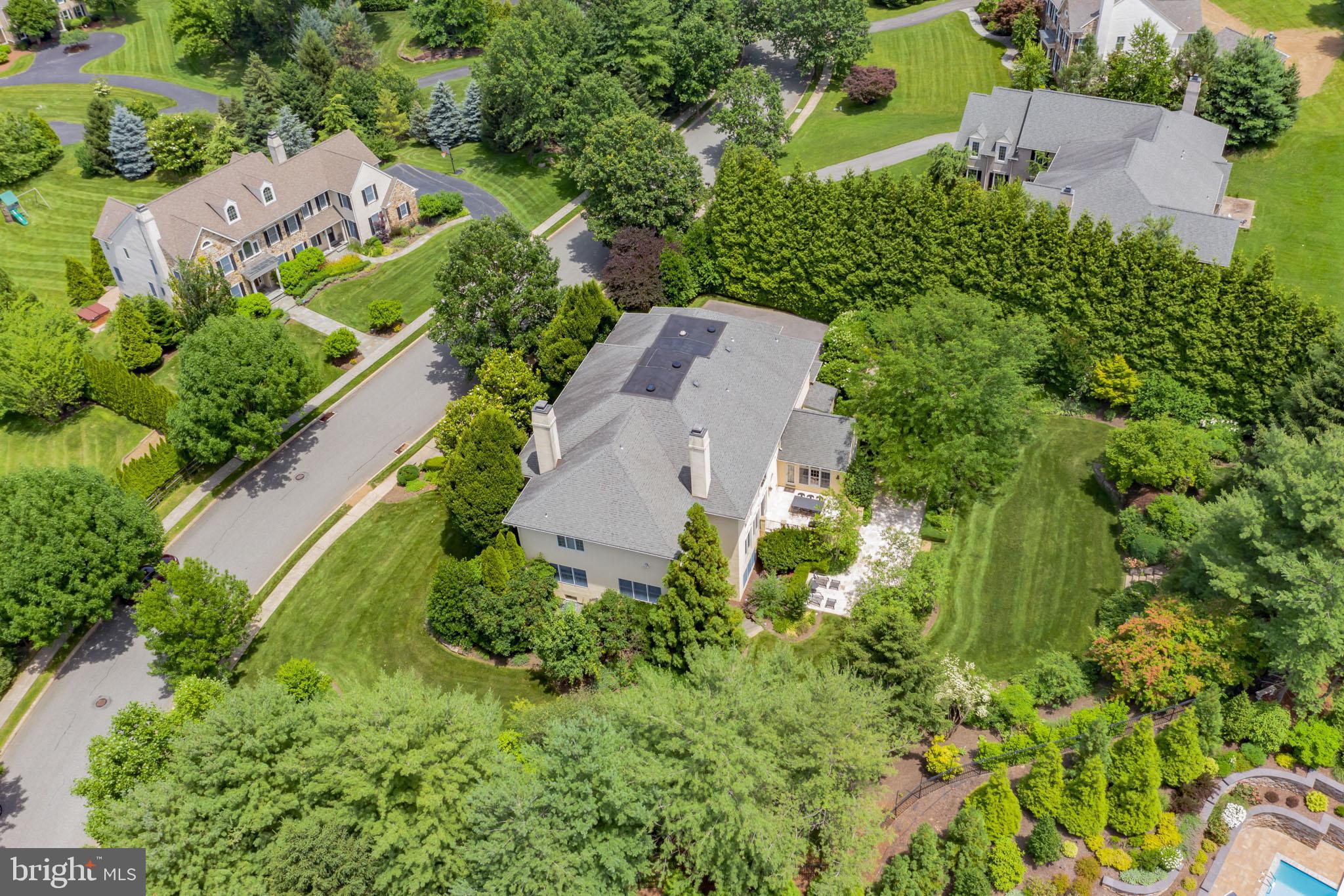 WHITEGATE - Residential