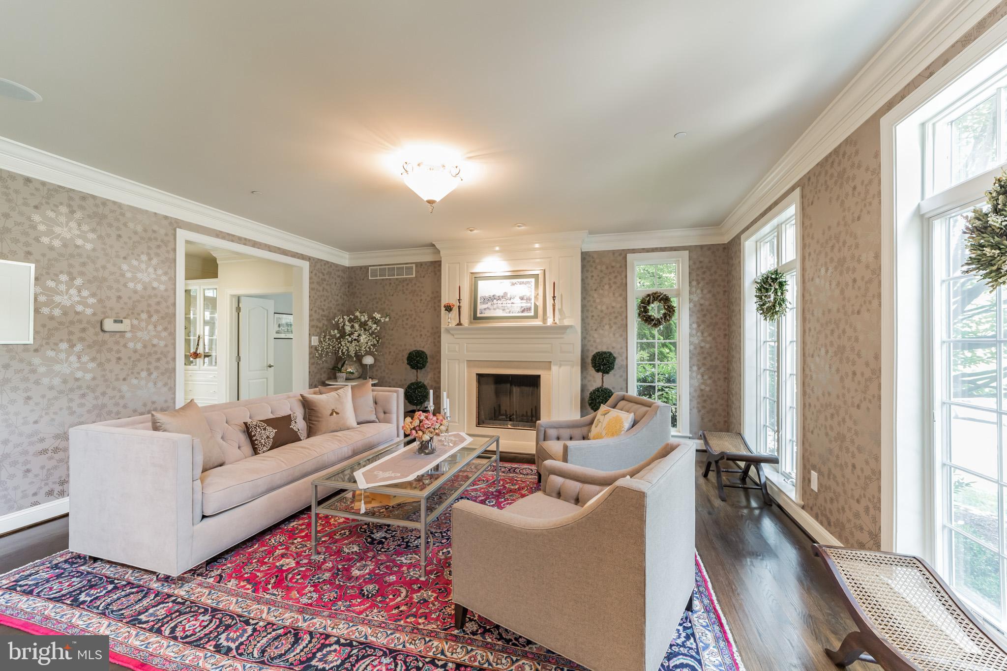 WHITEGATE - Residential