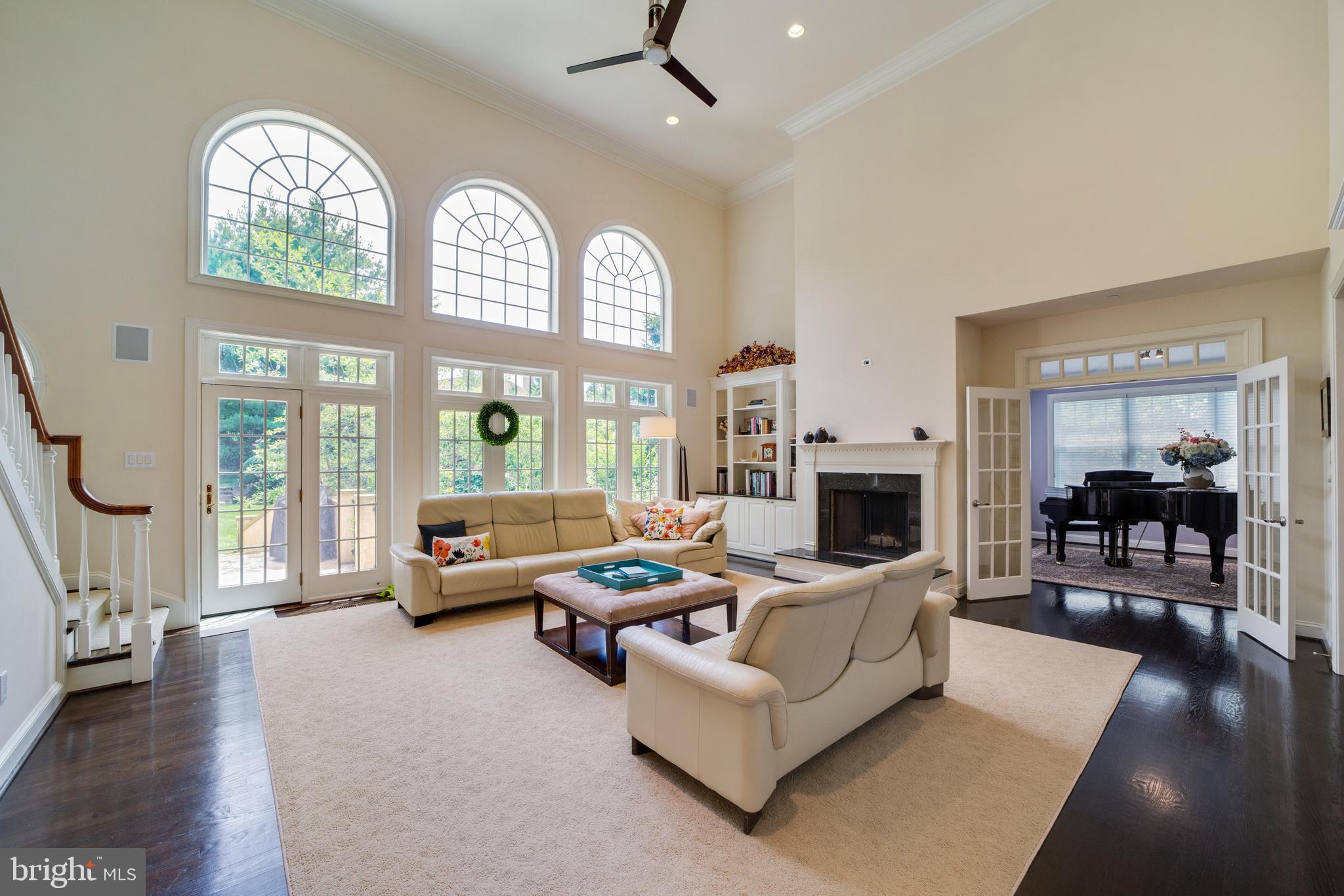 WHITEGATE - Residential