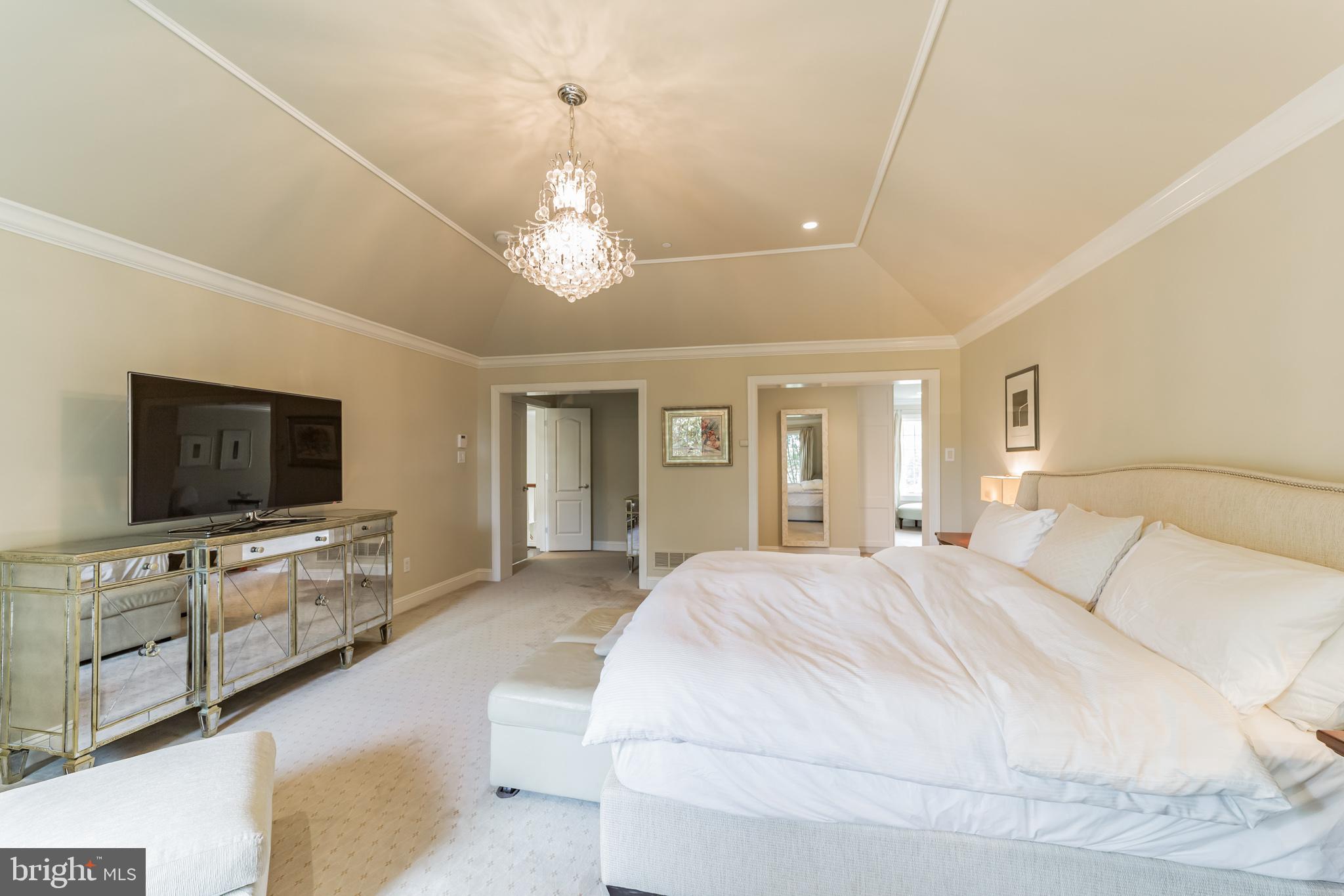 WHITEGATE - Residential