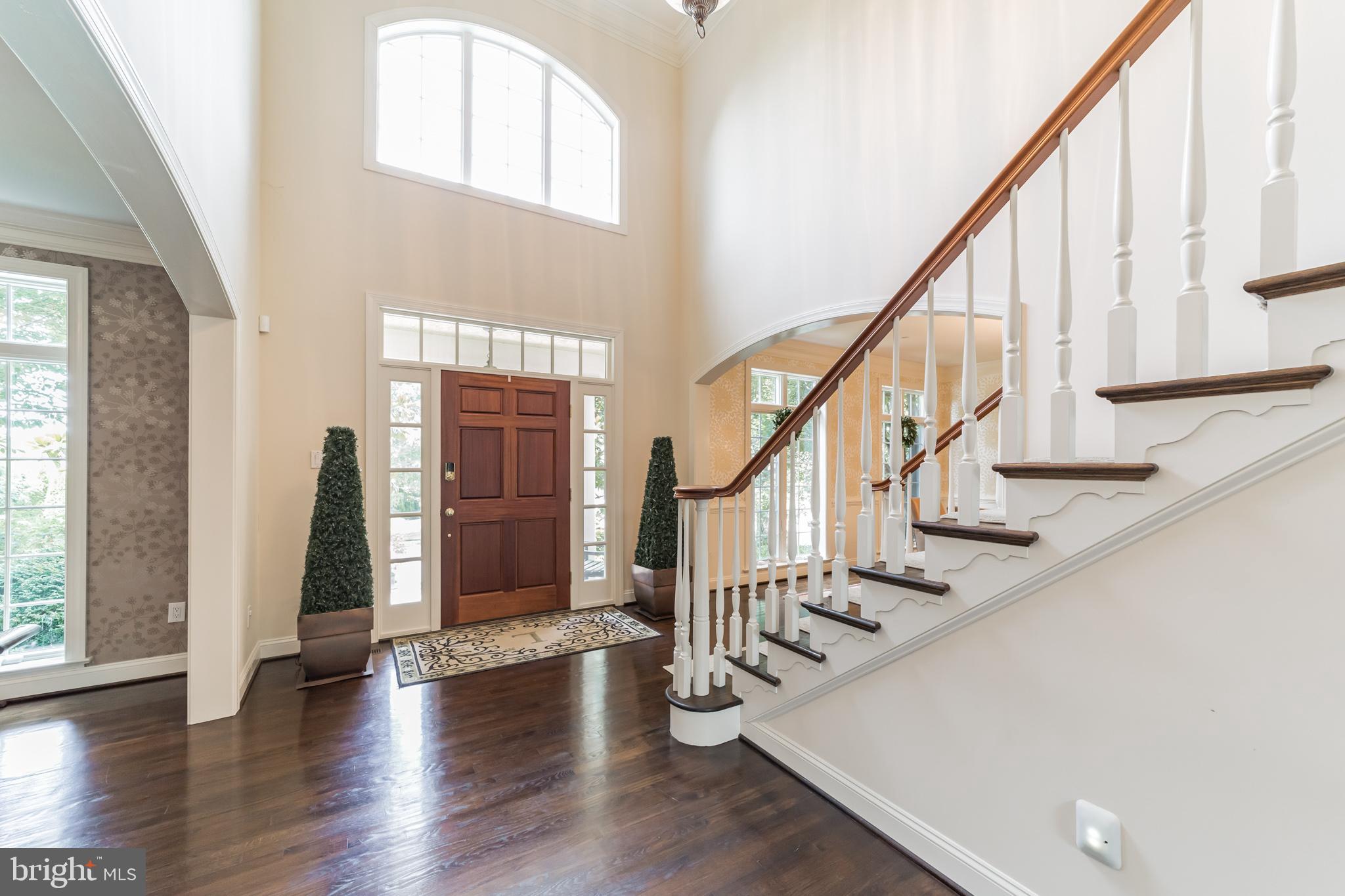 WHITEGATE - Residential