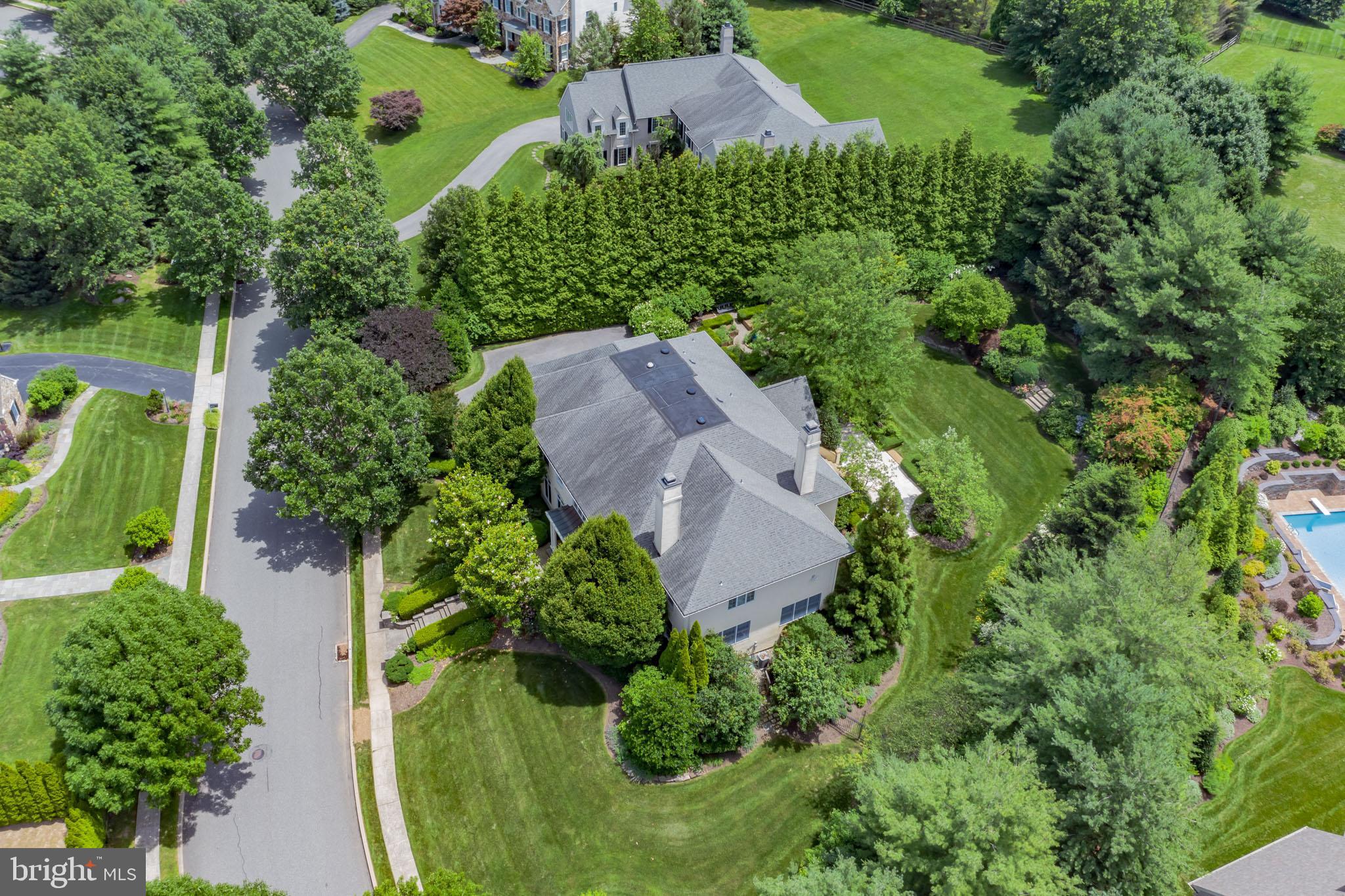 WHITEGATE - Residential