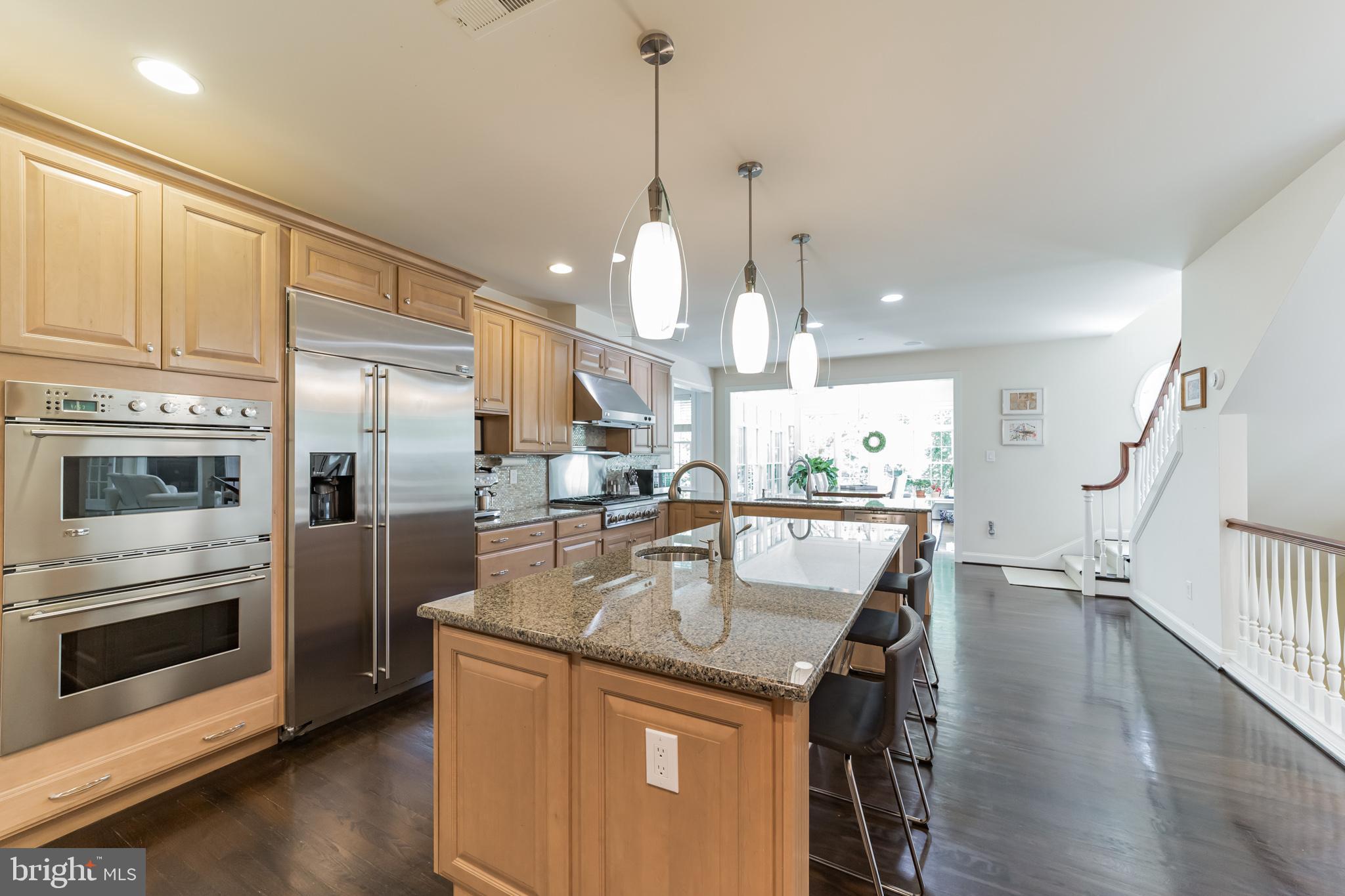 WHITEGATE - Residential