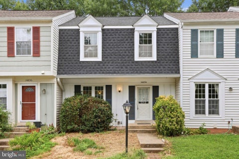 Photo of 14834 Lynhodge Court, CENTREVILLE, VA 20120 (MLS # VAFX2339516)
