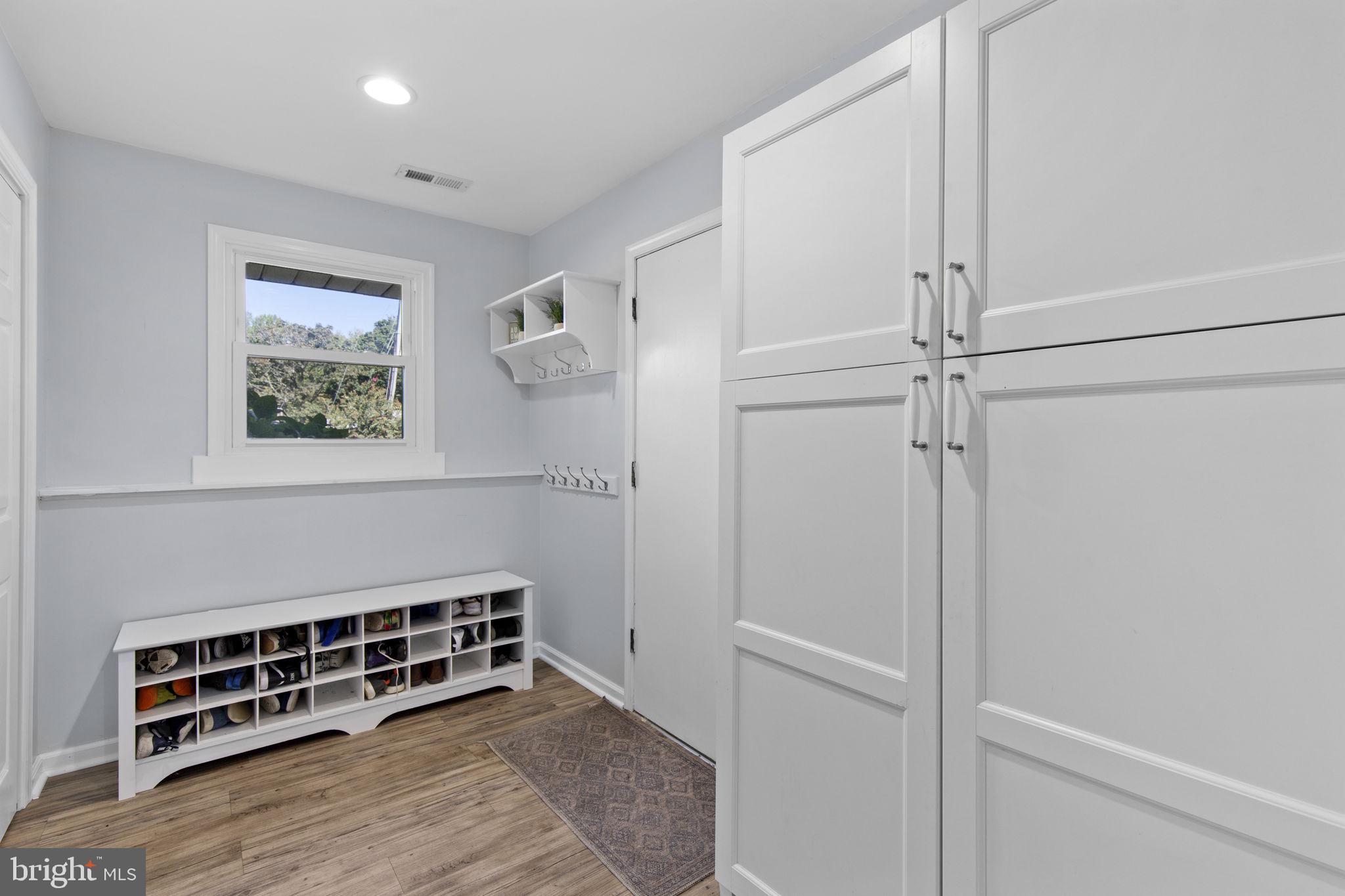 PLEASANT HILLS - Residential