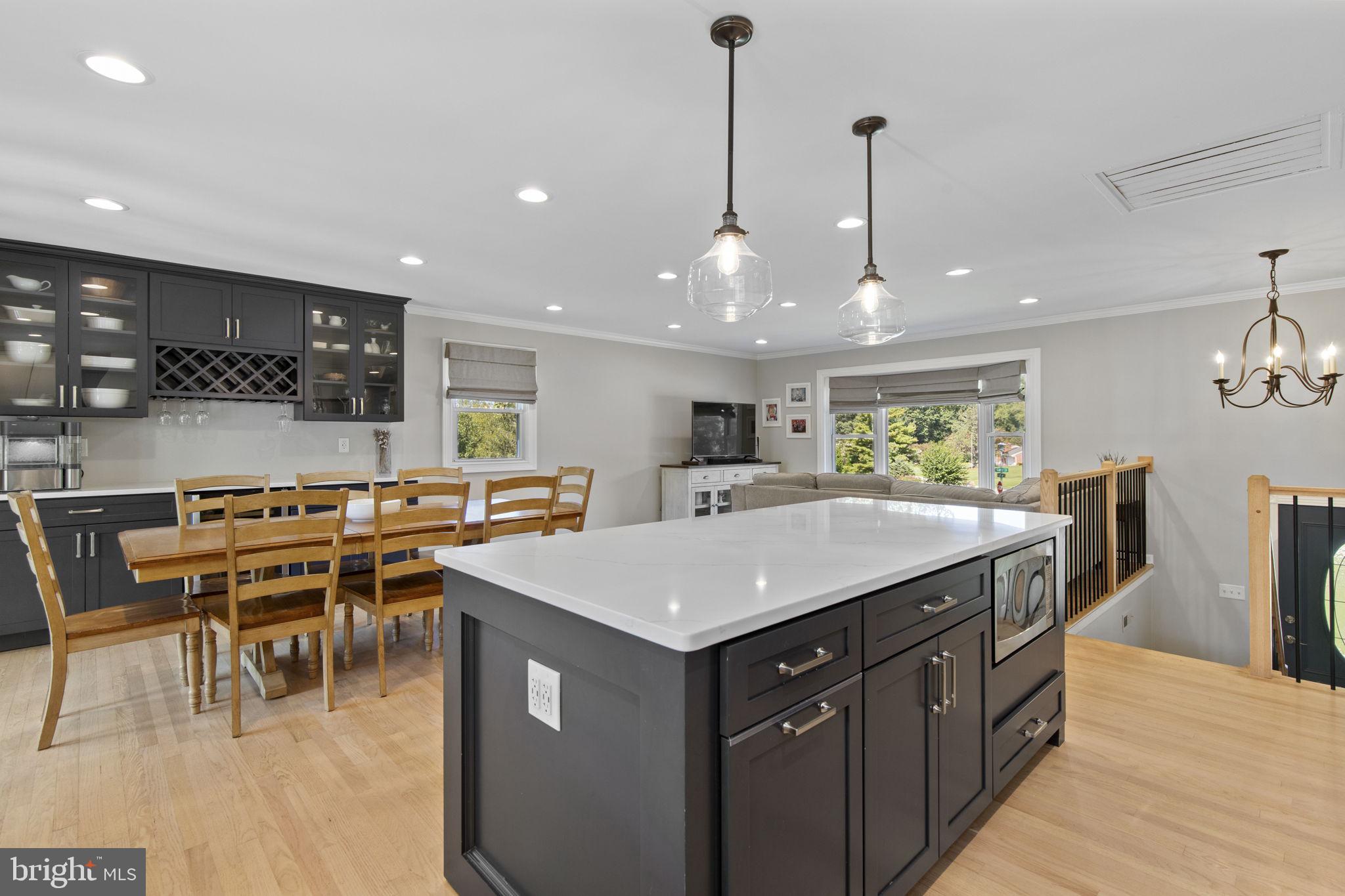 PLEASANT HILLS - Residential