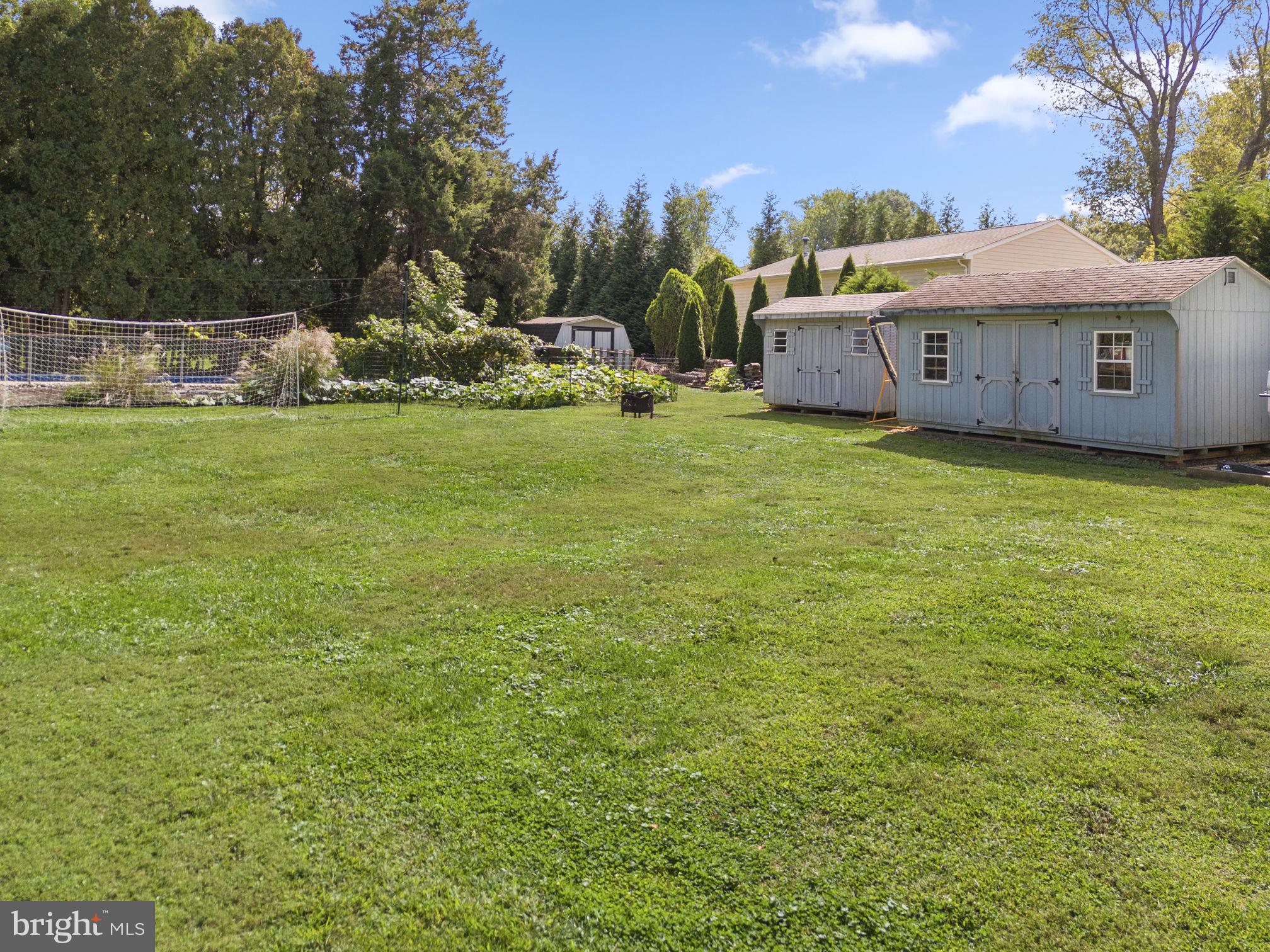 PLEASANT HILLS - Residential