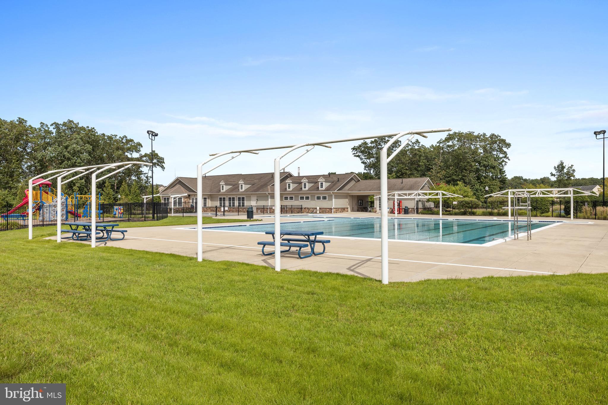 TANYARD SPRINGS - Residential