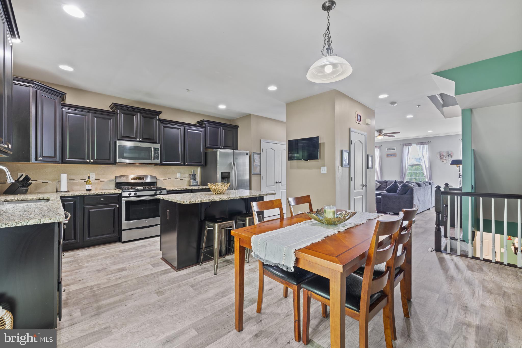 TANYARD SPRINGS - Residential