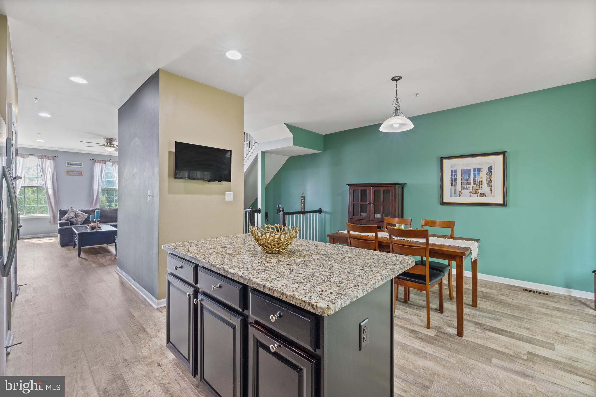 TANYARD SPRINGS - Residential