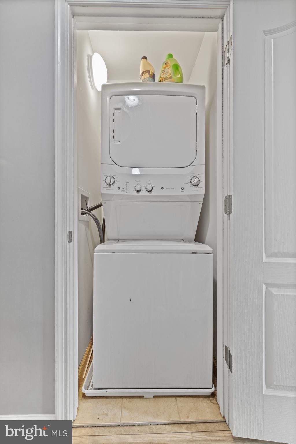 TANYARD SPRINGS - Residential