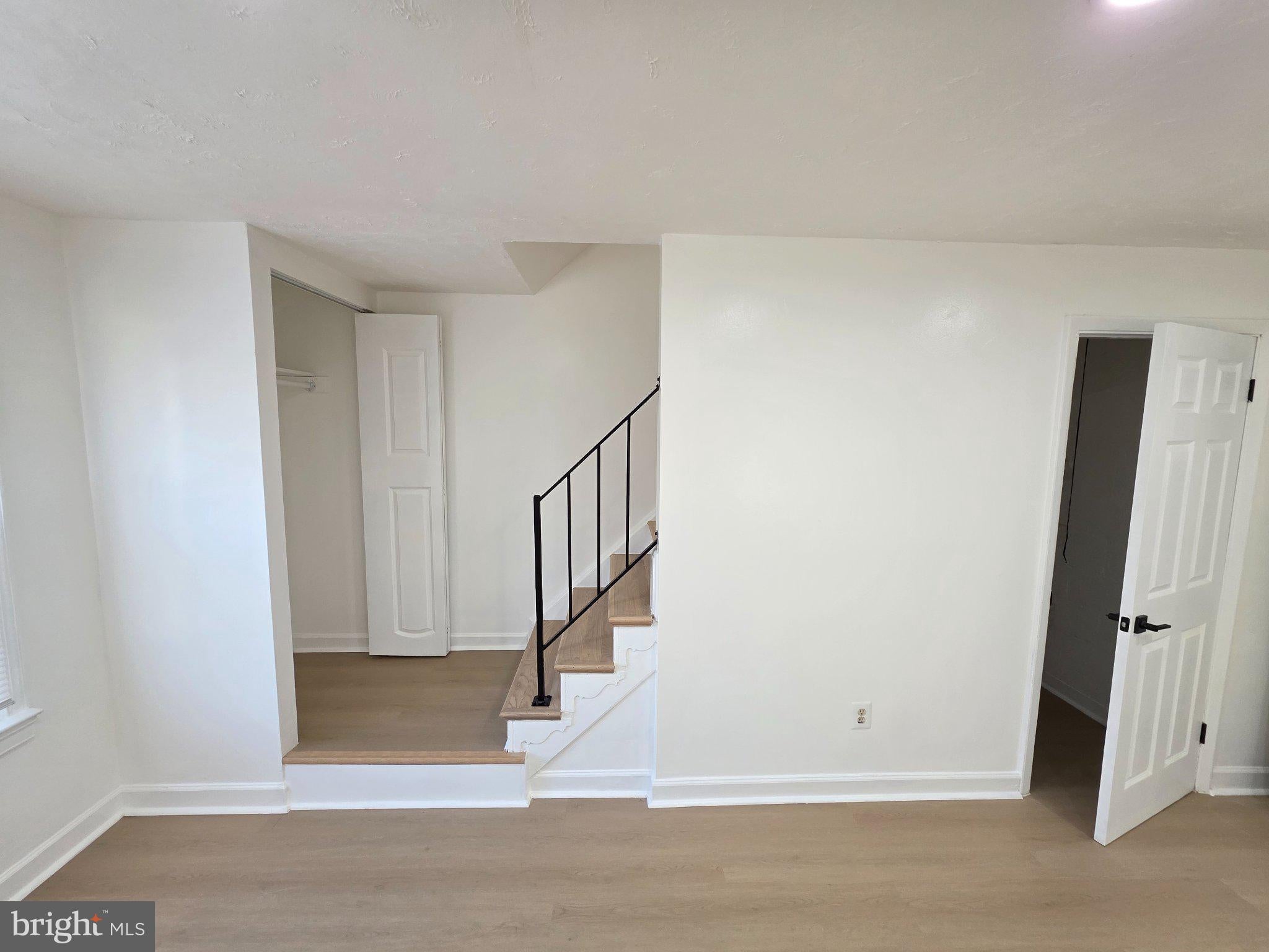 1839 ARWELL COURT