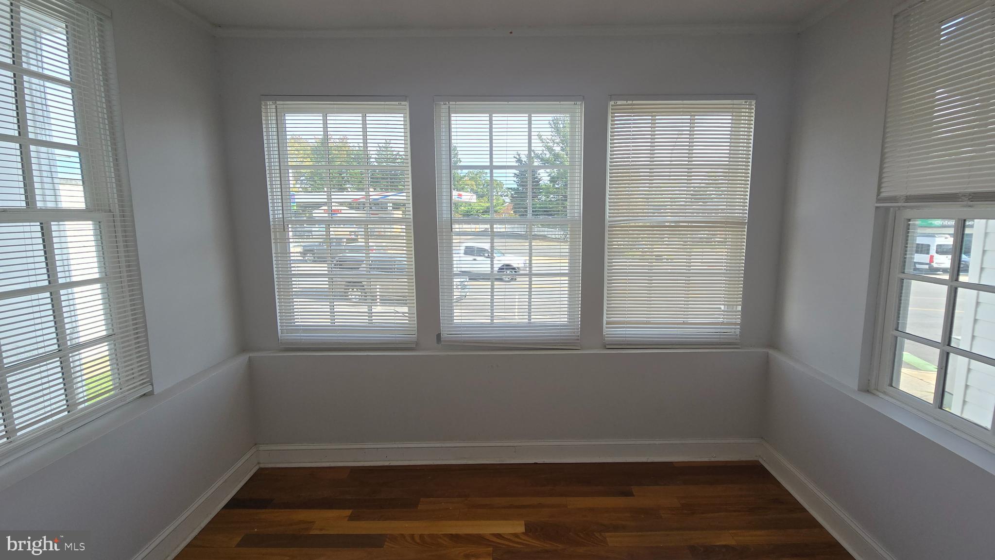 PARKVILLE - Residential