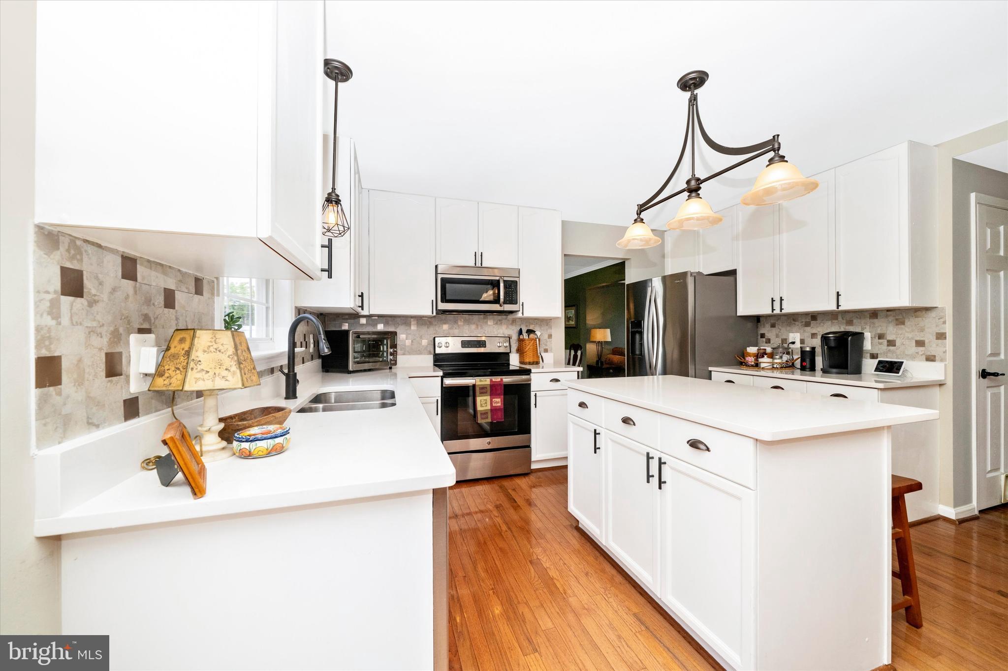 PLEASANT ACRES - Residential