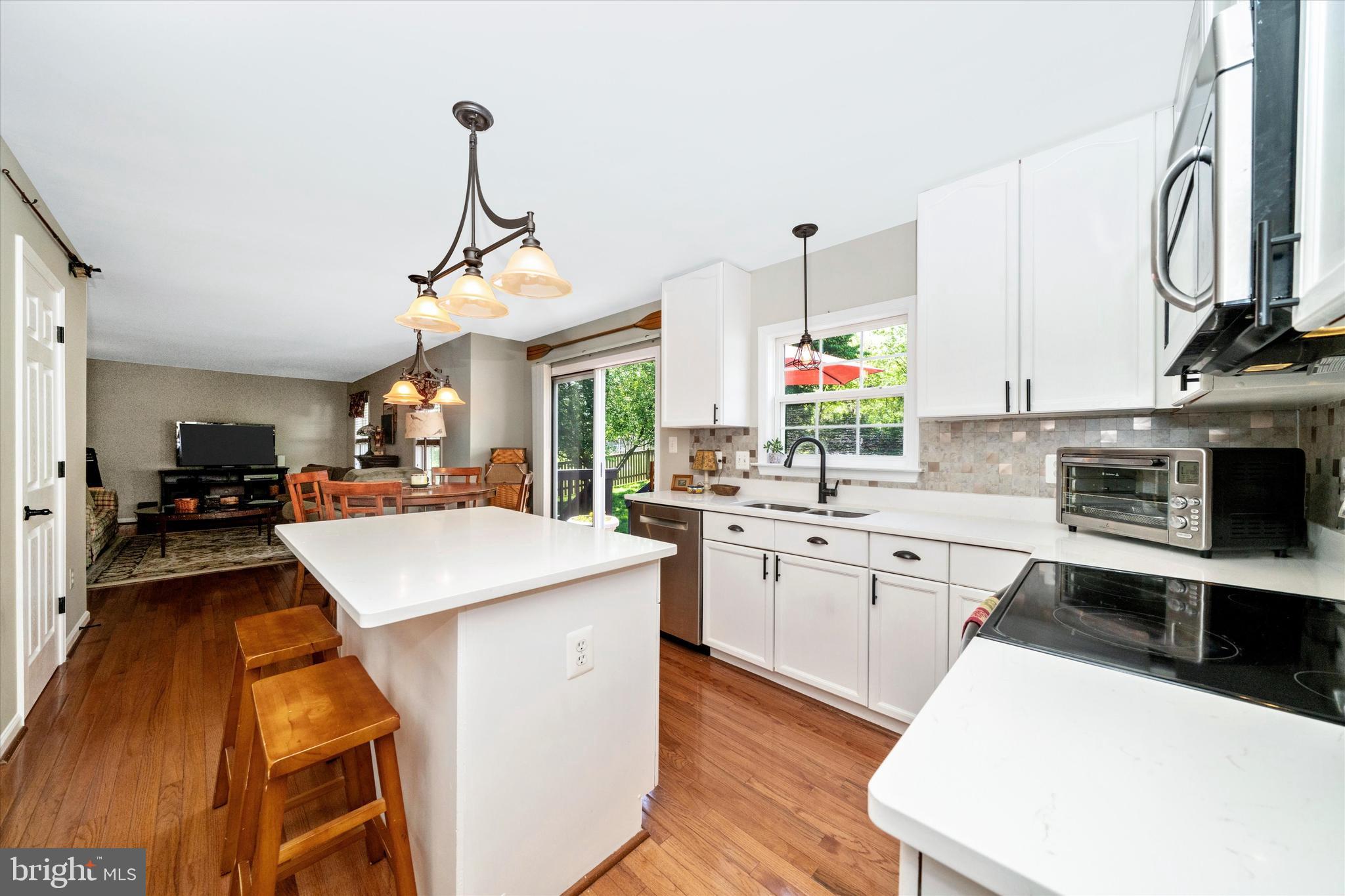 PLEASANT ACRES - Residential