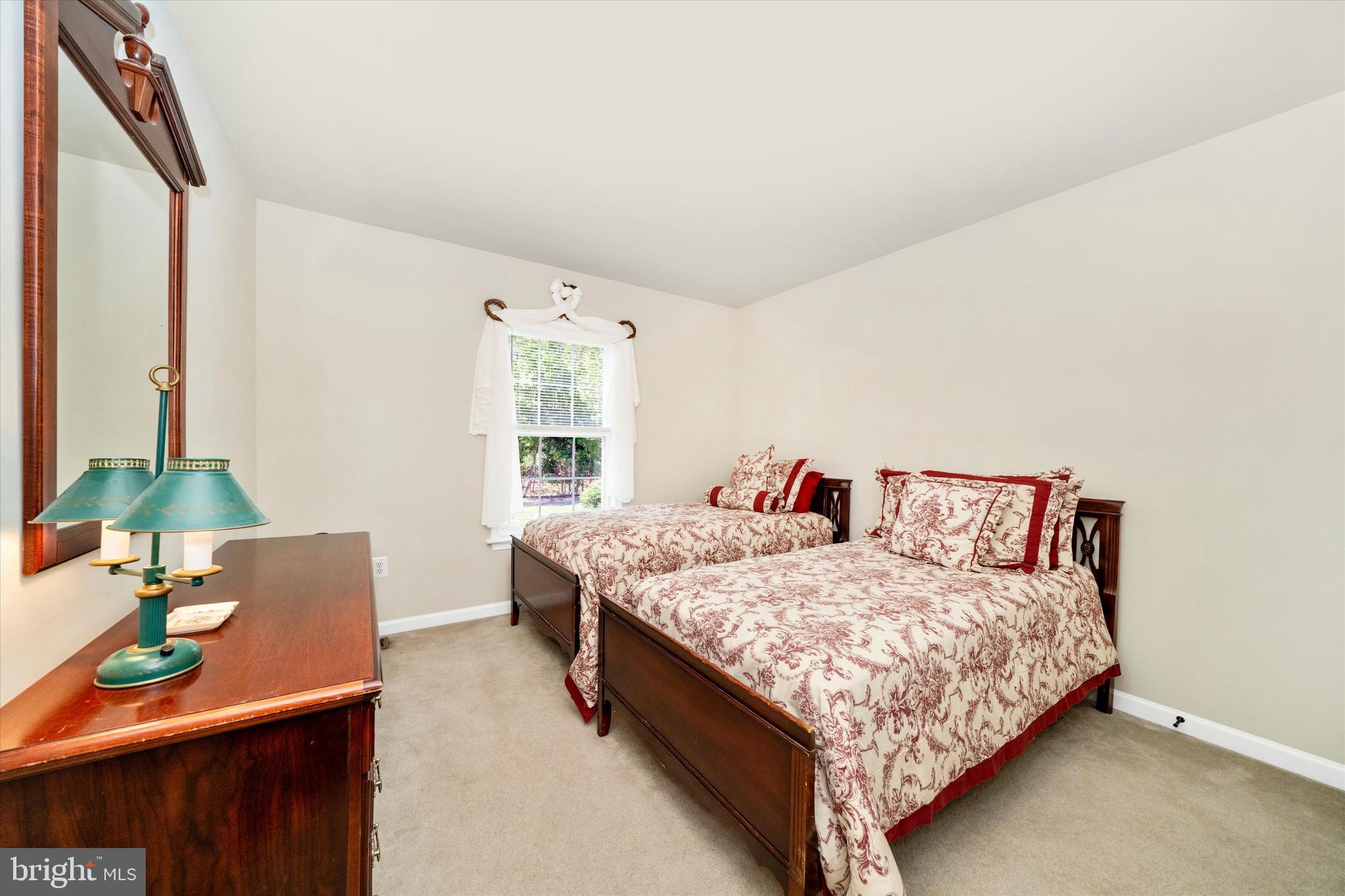 PLEASANT ACRES - Residential