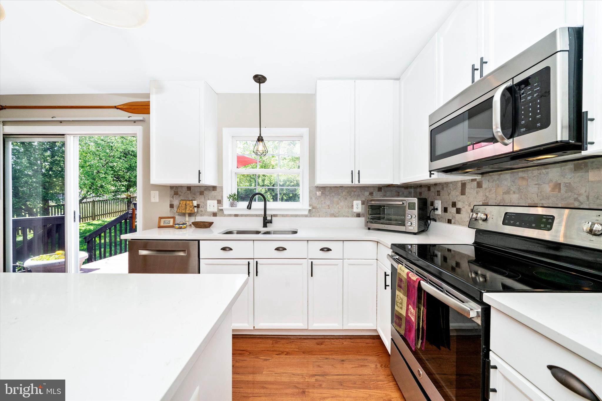 PLEASANT ACRES - Residential