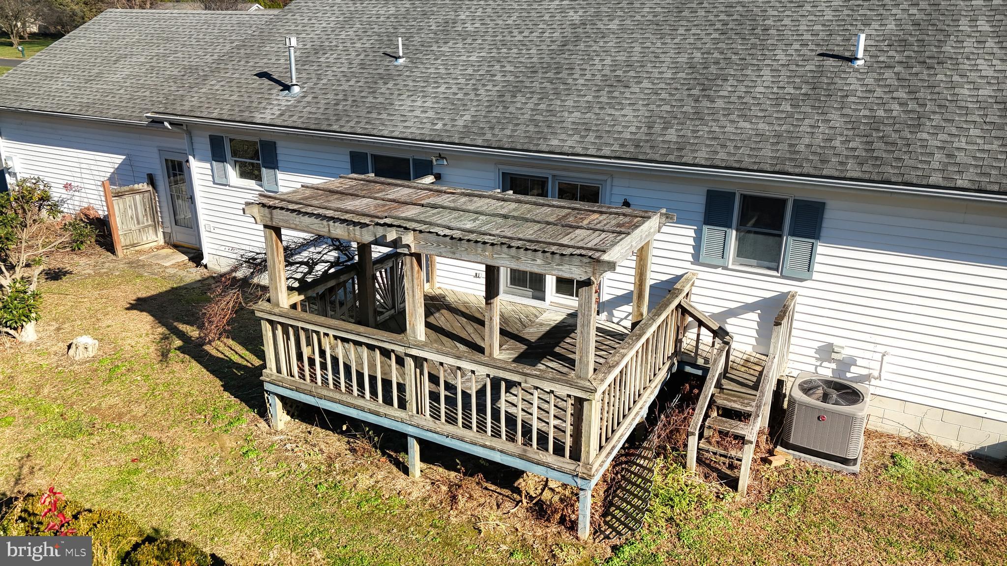 HIDDEN ACRES - Residential