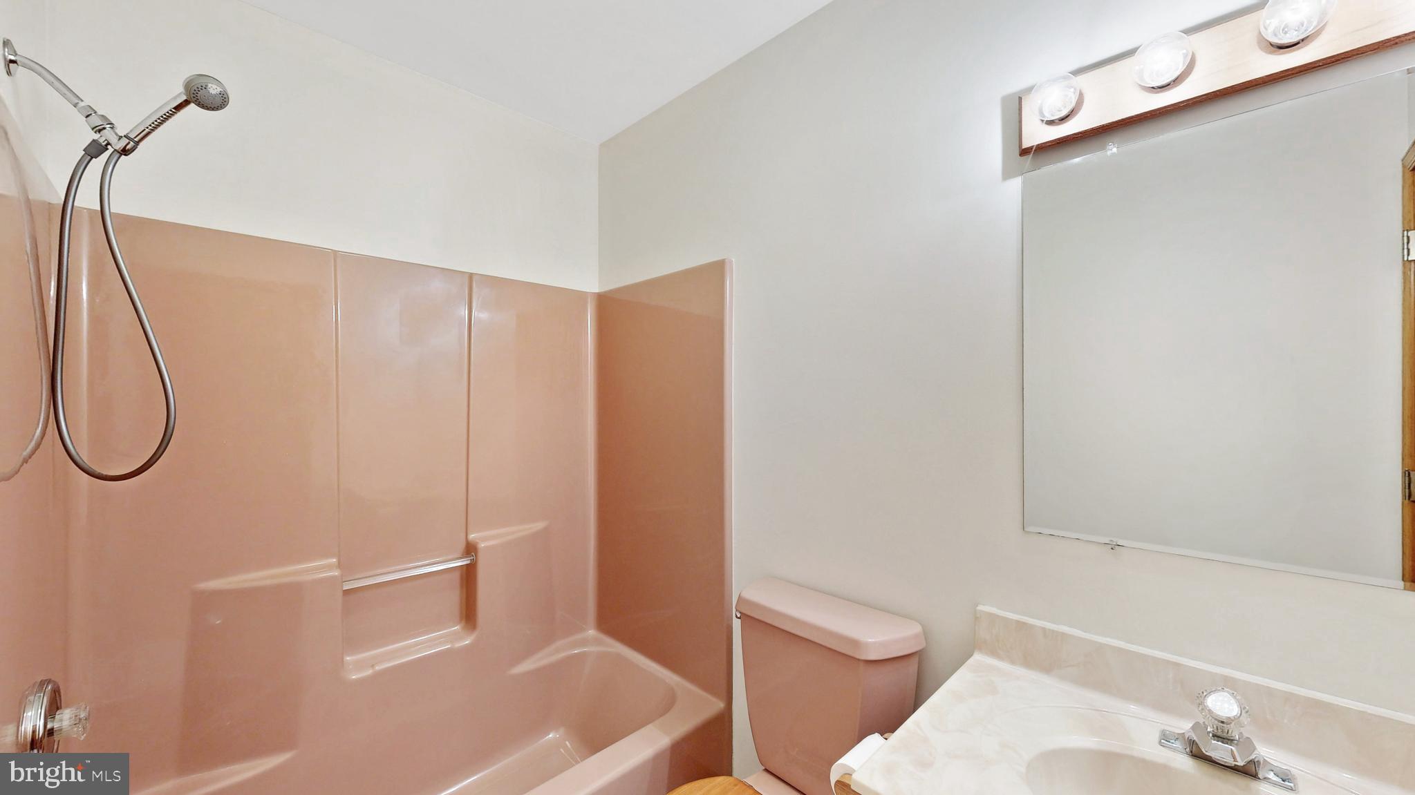 HIDDEN ACRES - Residential