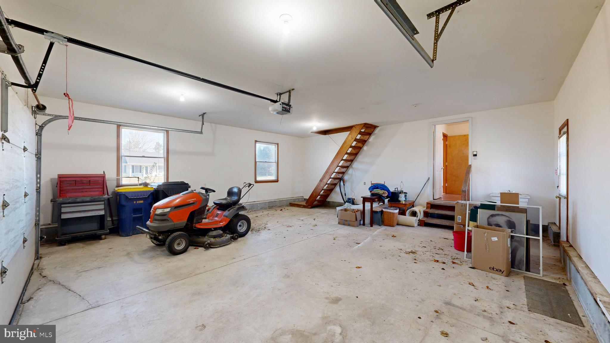 HIDDEN ACRES - Residential